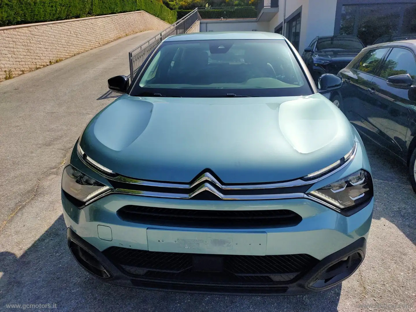 Citroen C4 PureTech 130 S&S EAT8 Shine Bleu - 2
