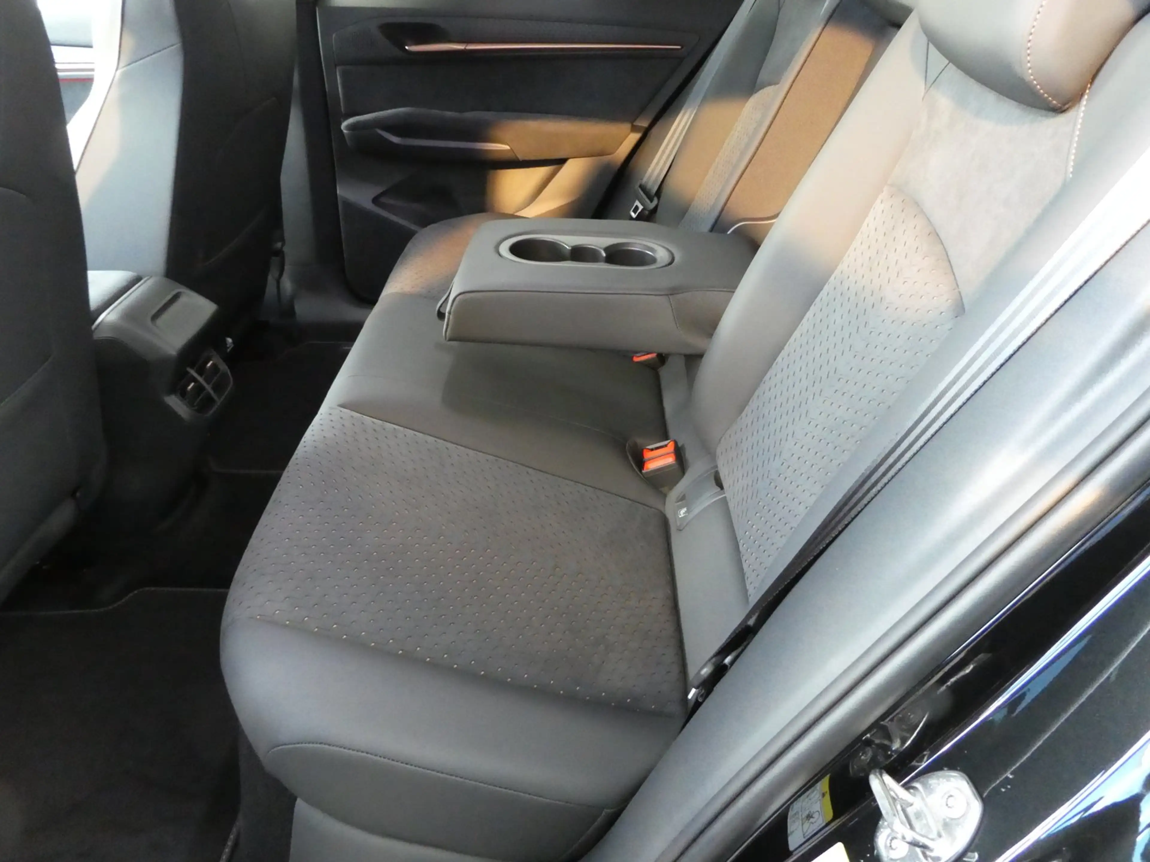 CUPRA Born PLUS 58/61 140kW/190PS — photo 10