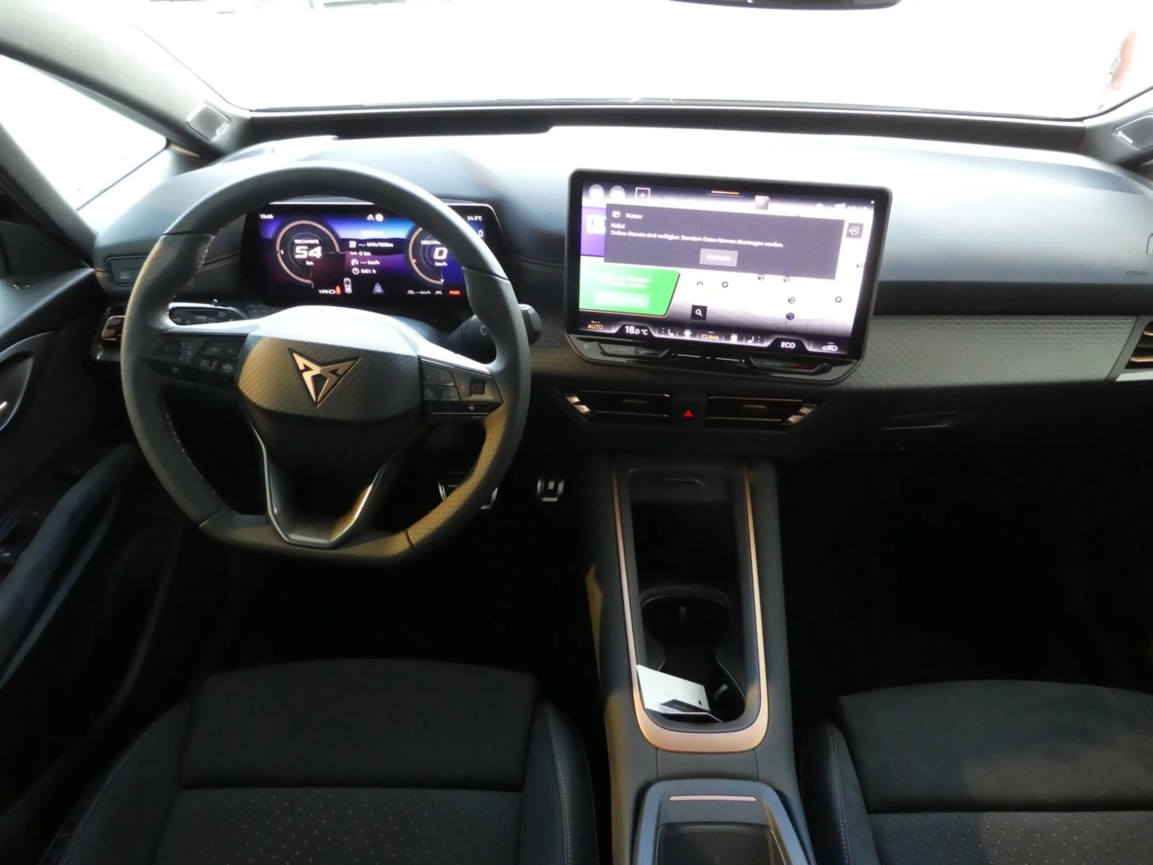 CUPRA Born PLUS 58/61 140kW/190PS — photo 11
