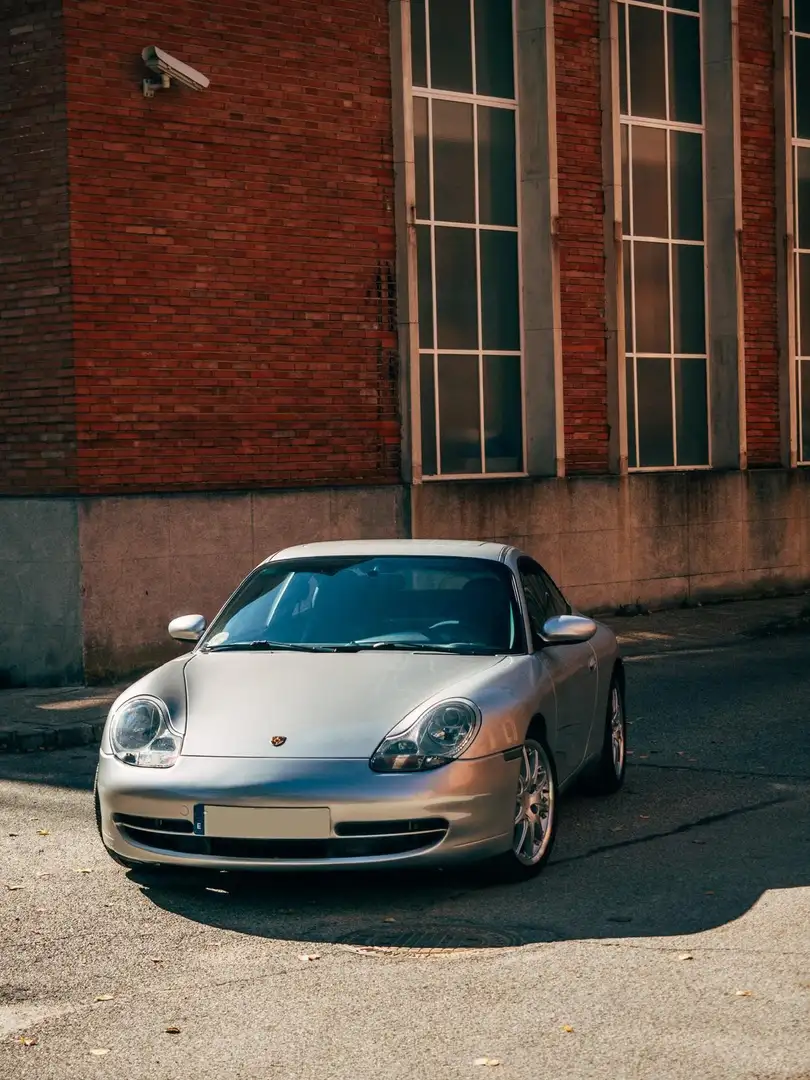 Porsche 911 Carrera 4 3.4 Coupé - 1