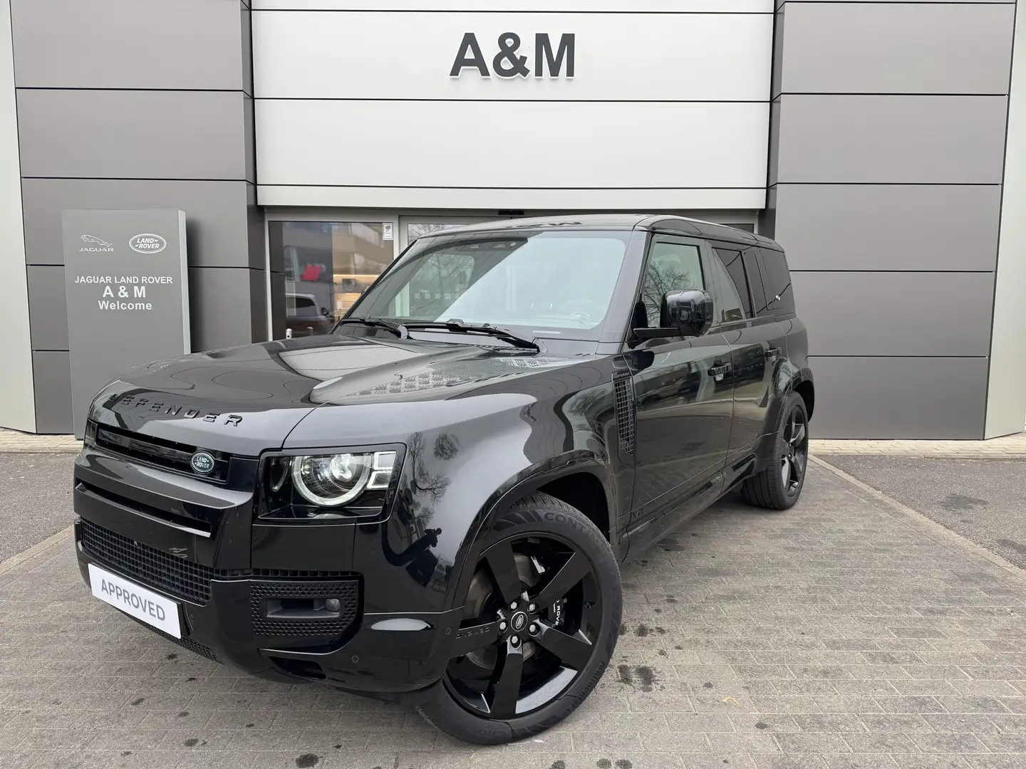 Land Rover Defender 110 P525 V8 AWD Auto. 24MY Noir - 1