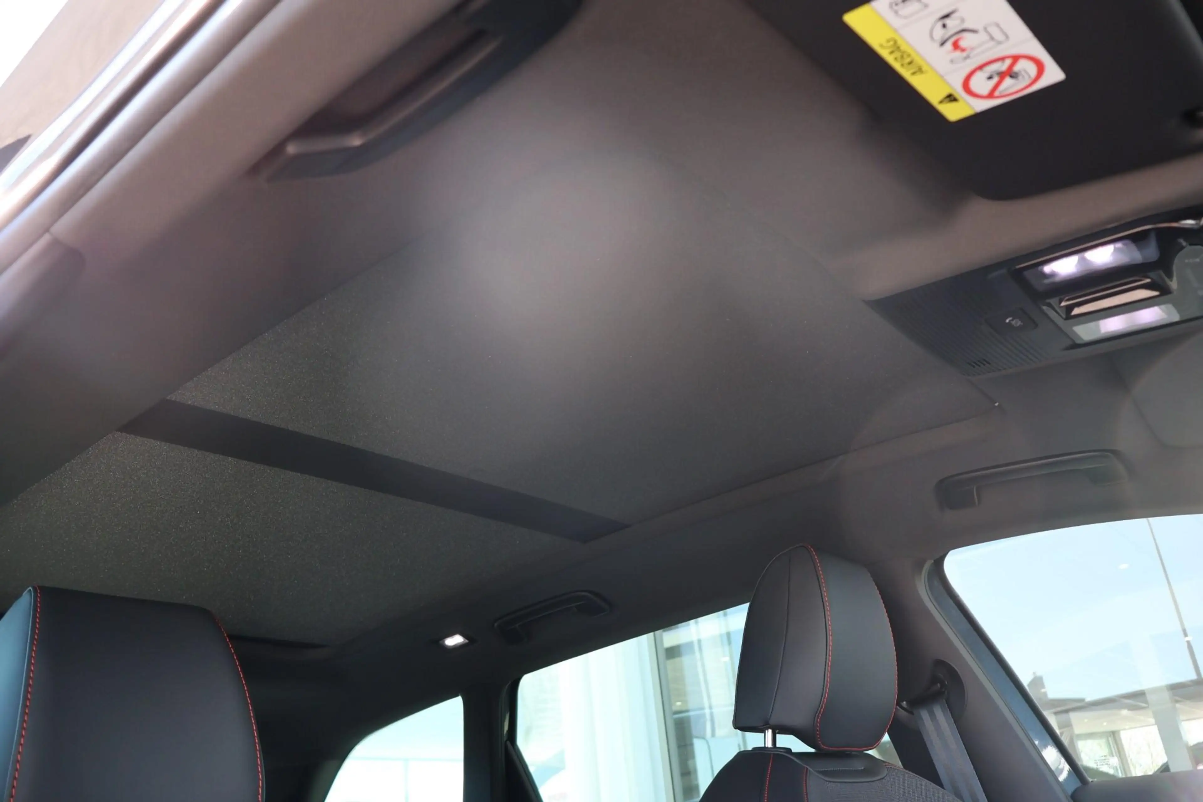 SEAT Leon e-Hybrid Sportstourer 1.5 TSI 204pk FR Business | Panoramad — photo 15