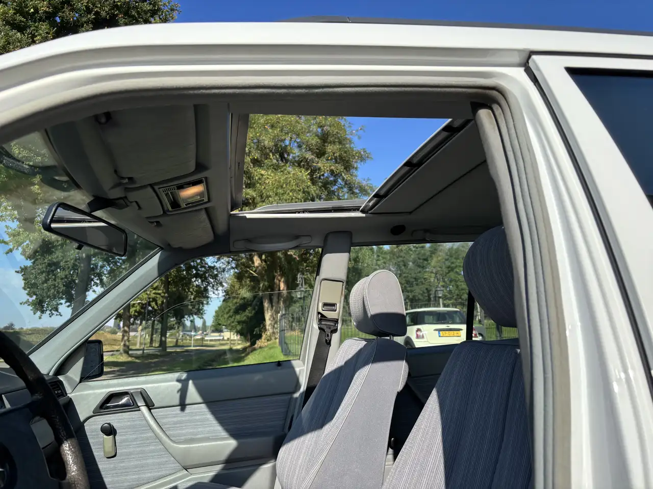 Mercedes-Benz 250 TD, foto 12
