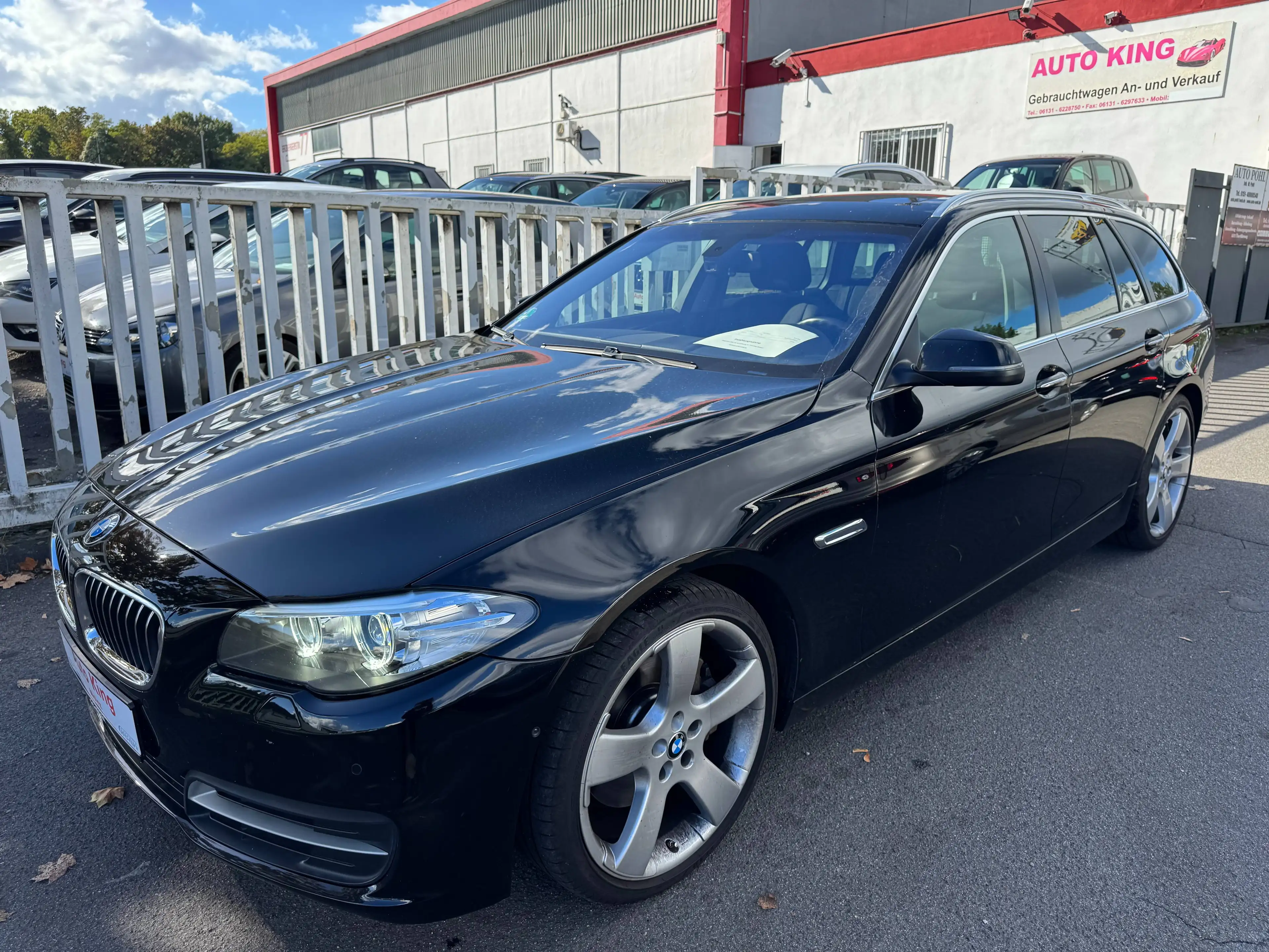 BMW 525 525 d AUTOMATIK*PANORAMA*MEMORY*360 KAMERA*20 ZOLL FELGEN*ANHÄNGERKUPPLUNG*BLUETOOTH*BI-XENON*MEGA SCHÖN** — photo 3