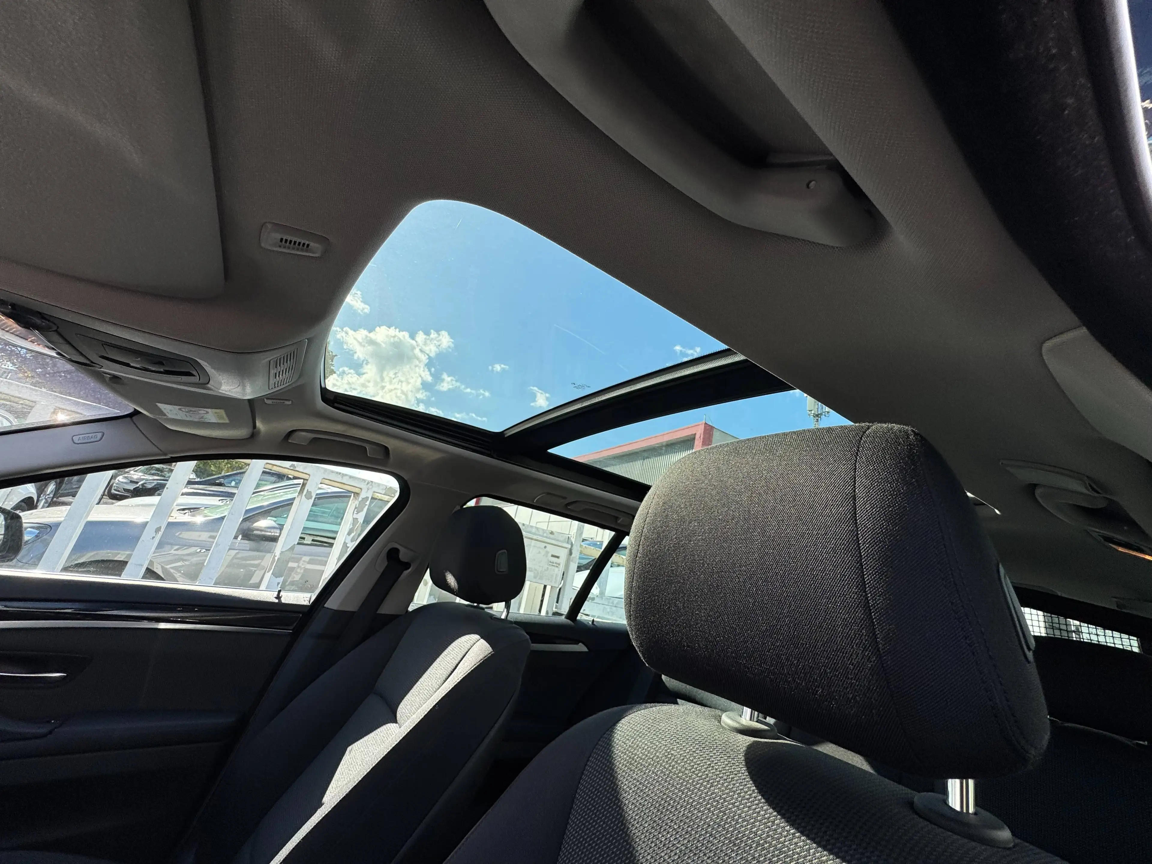 BMW 525 525 d AUTOMATIK*PANORAMA*MEMORY*360 KAMERA*20 ZOLL FELGEN*ANHÄNGERKUPPLUNG*BLUETOOTH*BI-XENON*MEGA SCHÖN** — photo 15