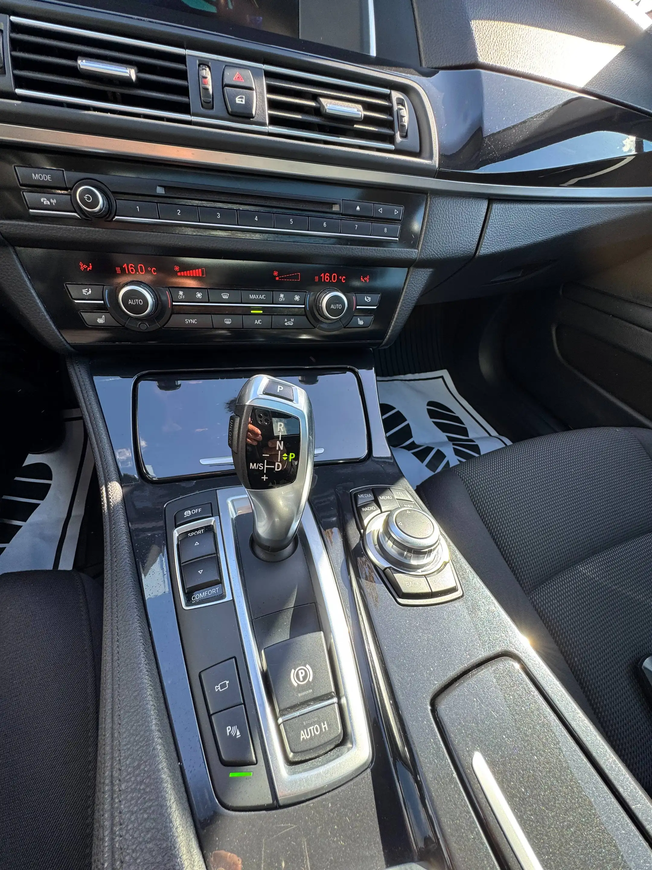 BMW 525 525 d AUTOMATIK*PANORAMA*MEMORY*360 KAMERA*20 ZOLL FELGEN*ANHÄNGERKUPPLUNG*BLUETOOTH*BI-XENON*MEGA SCHÖN** — photo 19