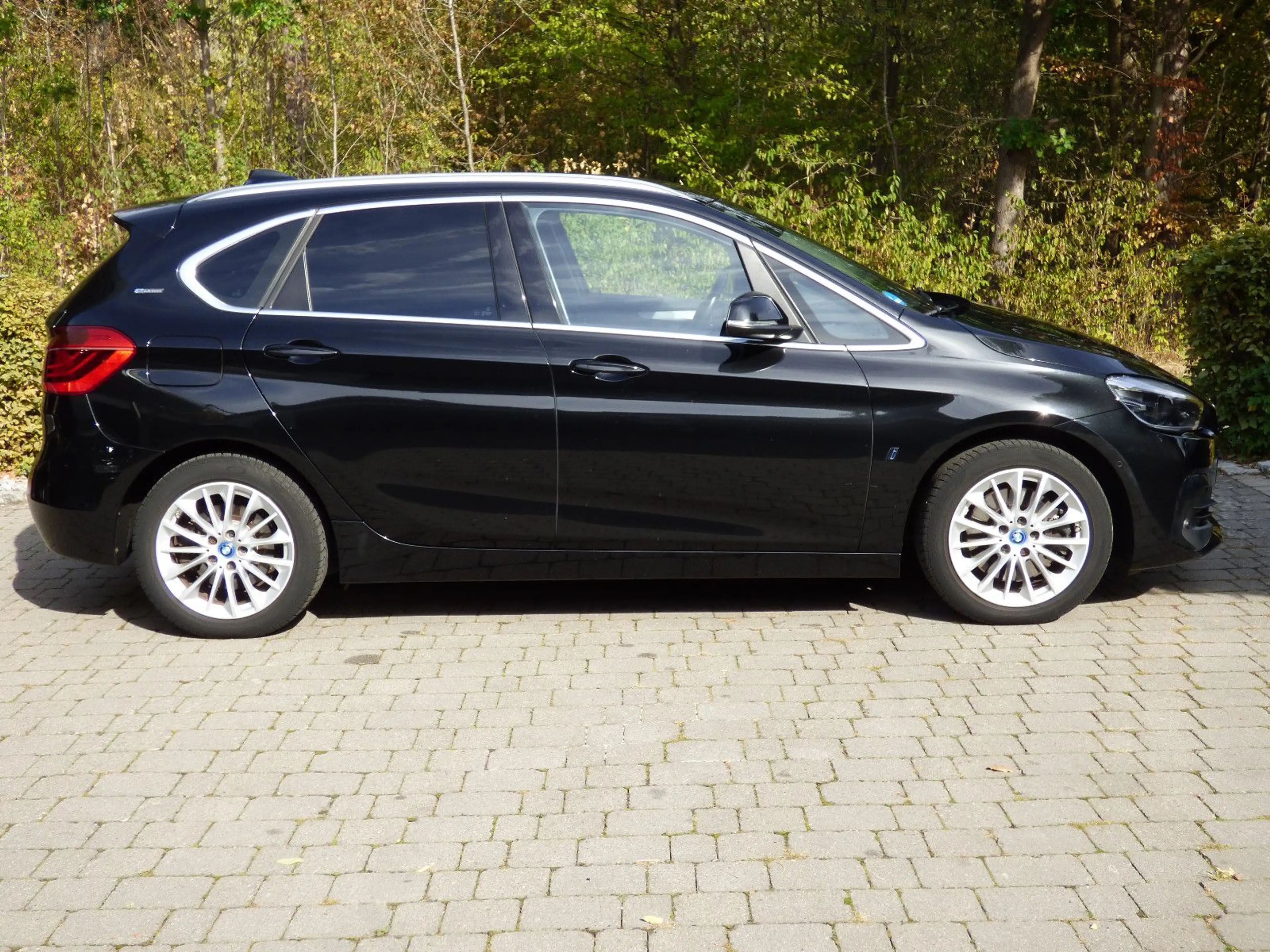 BMW 225 225 xe iPerformance Advantage*LED*Kamera*Navi* — photo 6