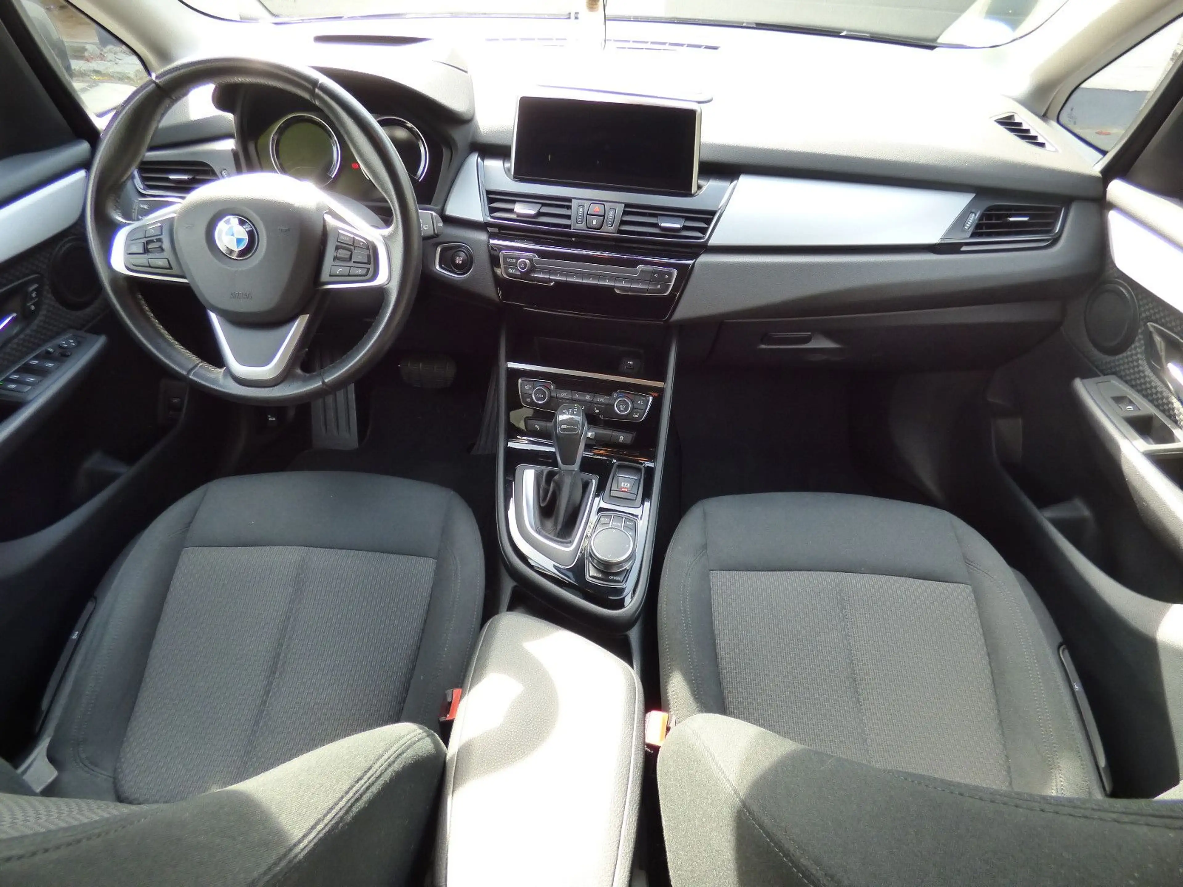 BMW 225 225 xe iPerformance Advantage*LED*Kamera*Navi* — photo 15