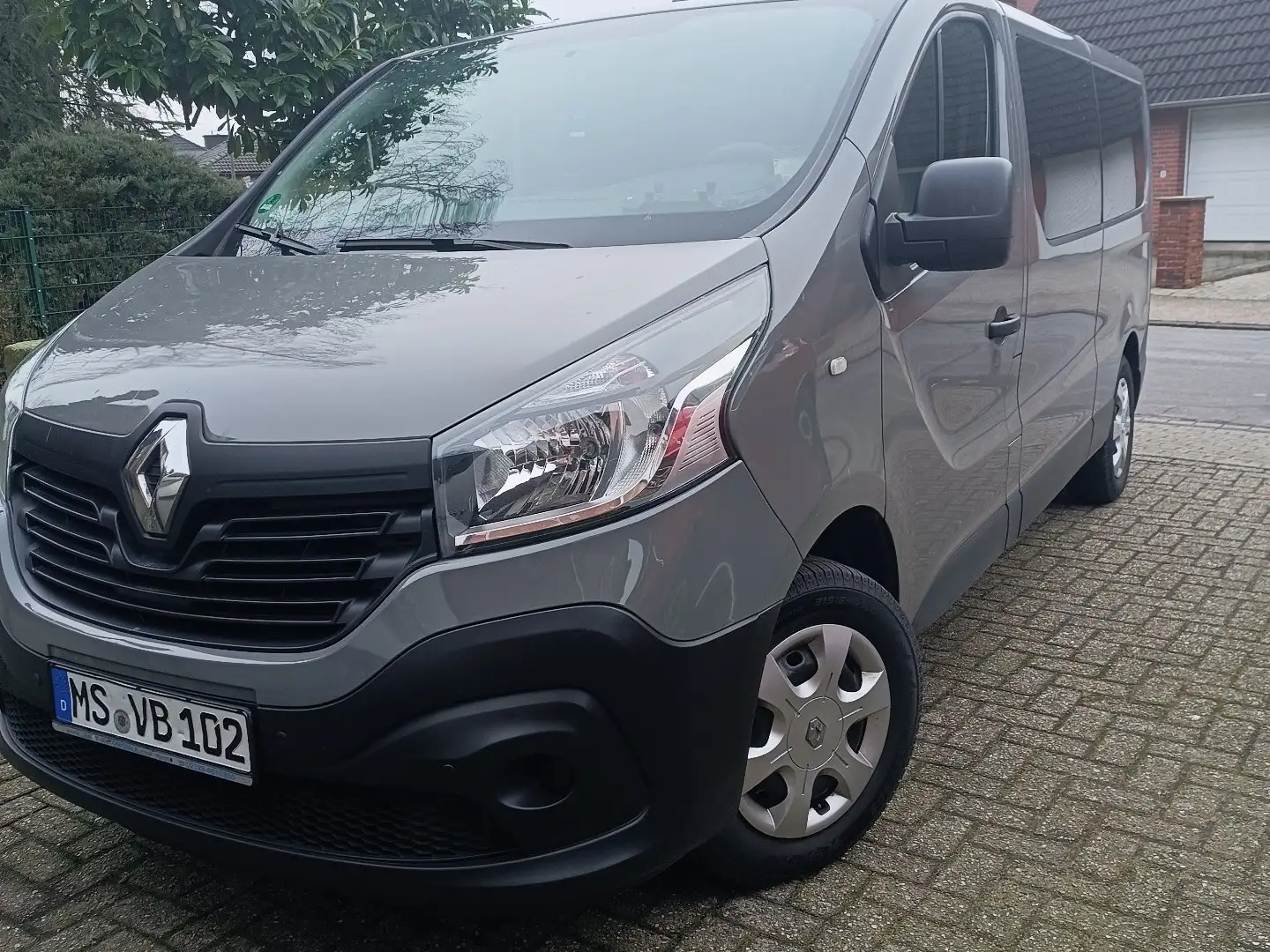 Renault Trafic Trafic traffic L2h1 Grau - 1