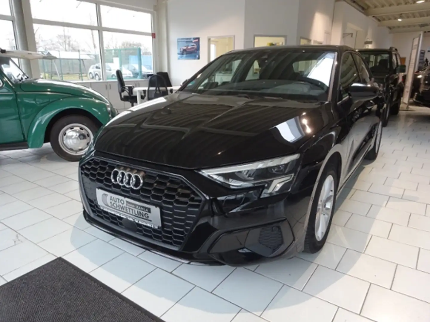 Audi A3 30 2.0 TDI Sportback basis KLIMA LED ALU Чёрный - 2