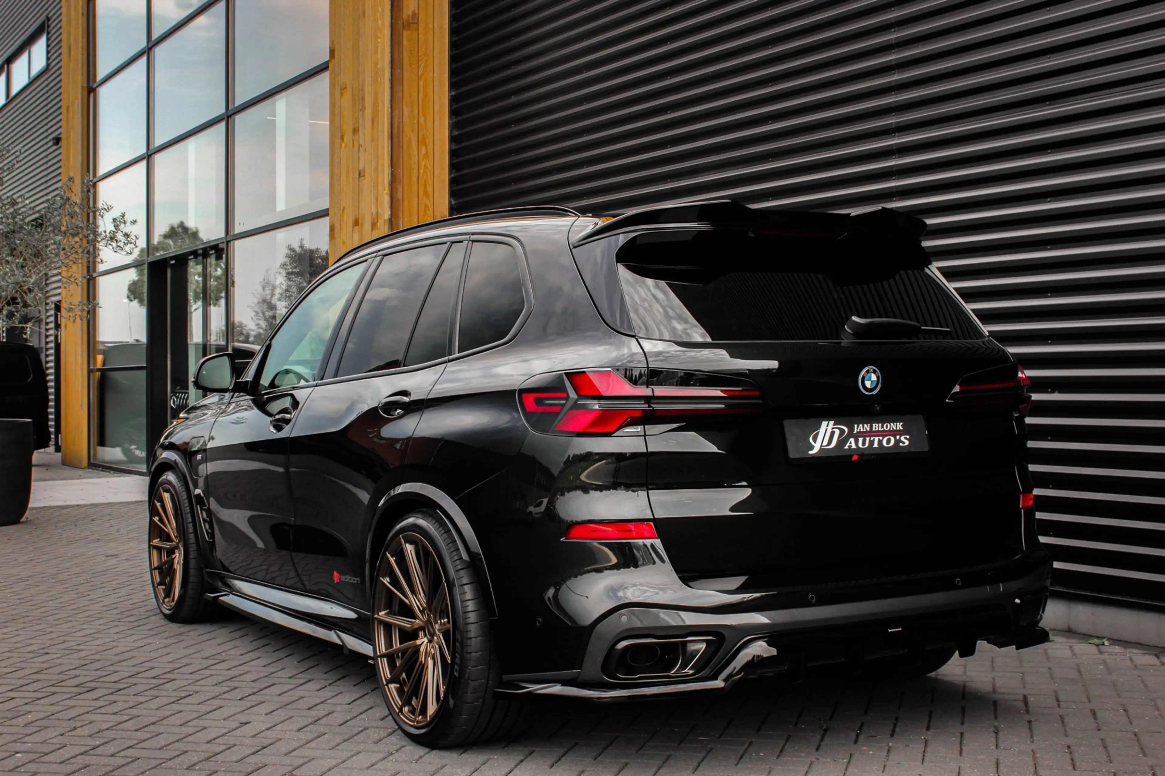 BMW X5 XDrive50e High Executive M-SPORT PRO / M-SEATS / S — photo 8