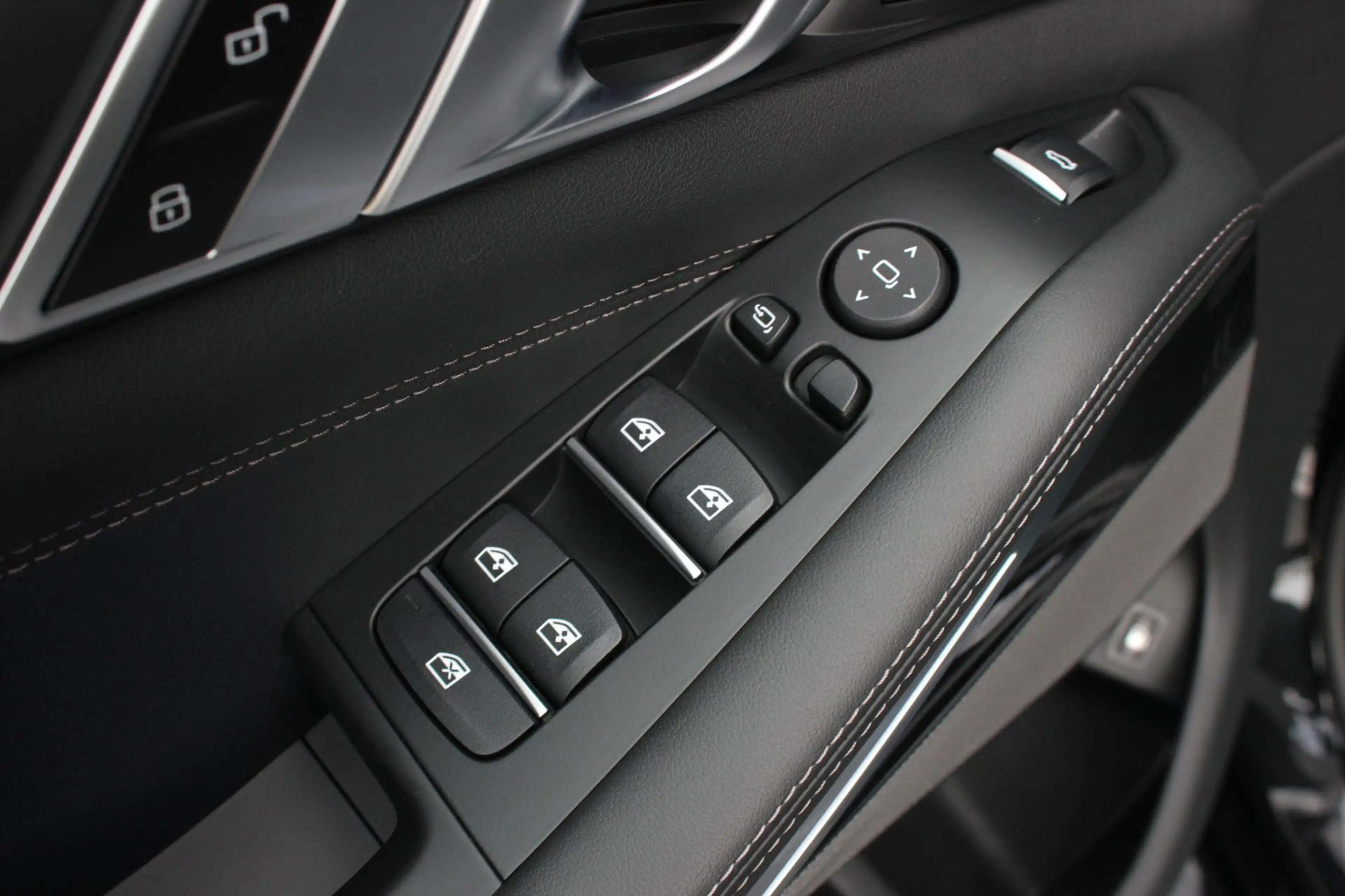 BMW X5 XDrive50e High Executive M-SPORT PRO / M-SEATS / S — photo 14