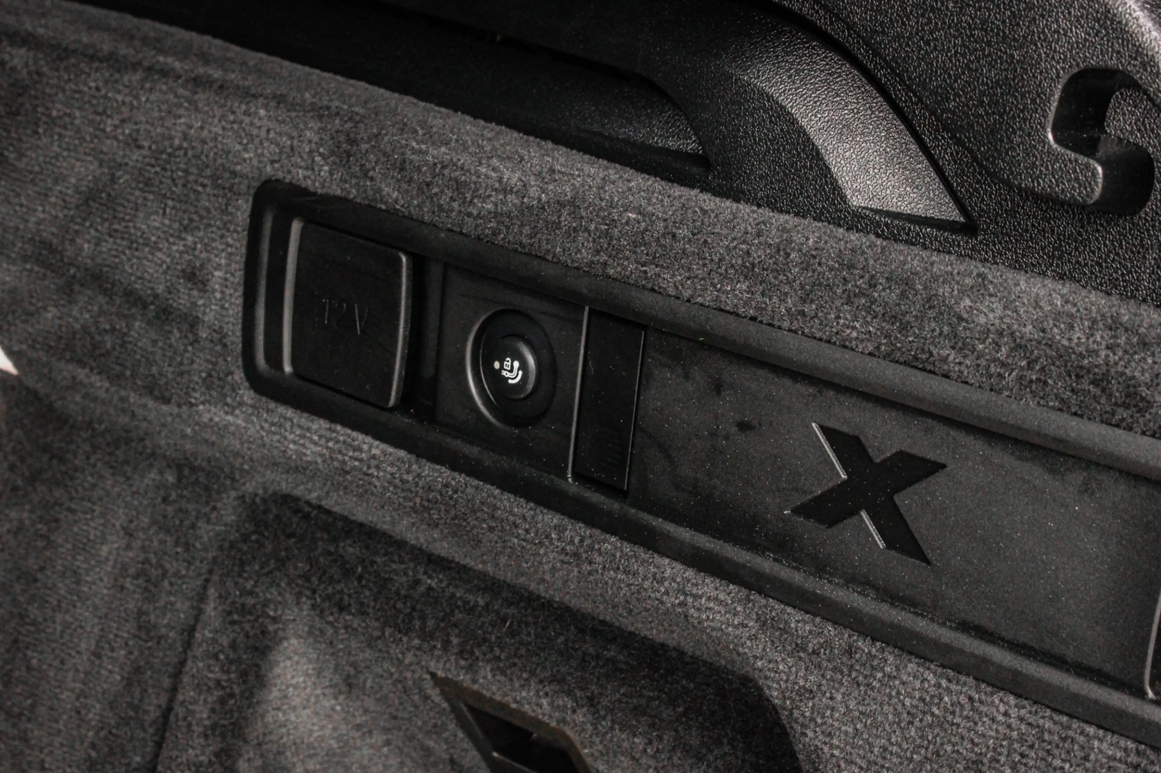 BMW X5 XDrive50e High Executive M-SPORT PRO / M-SEATS / S — photo 40