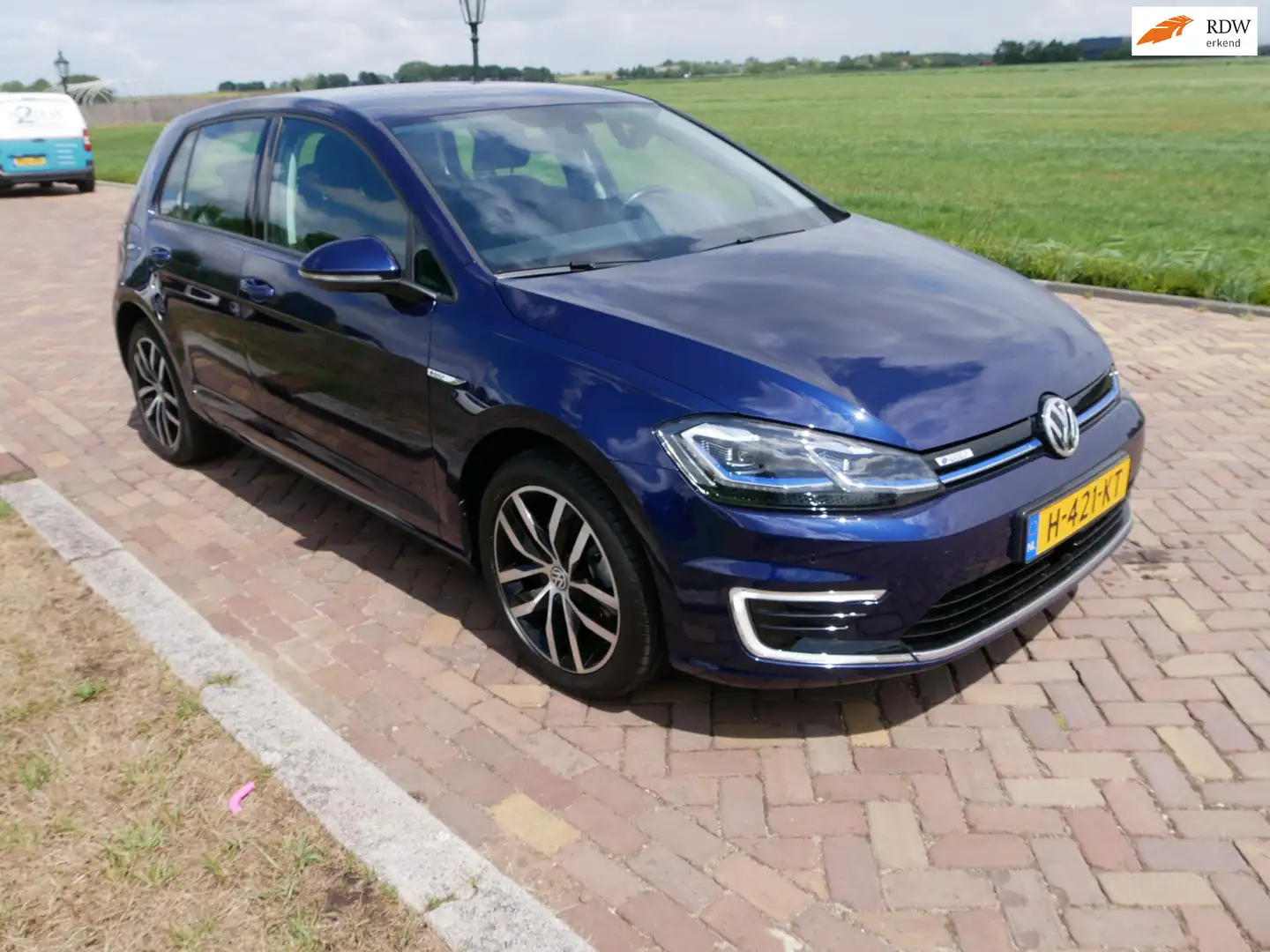 Volkswagen e-Golf E-DITION CLIMA NAVI ** 9499 NETTO ** Blauw - 1
