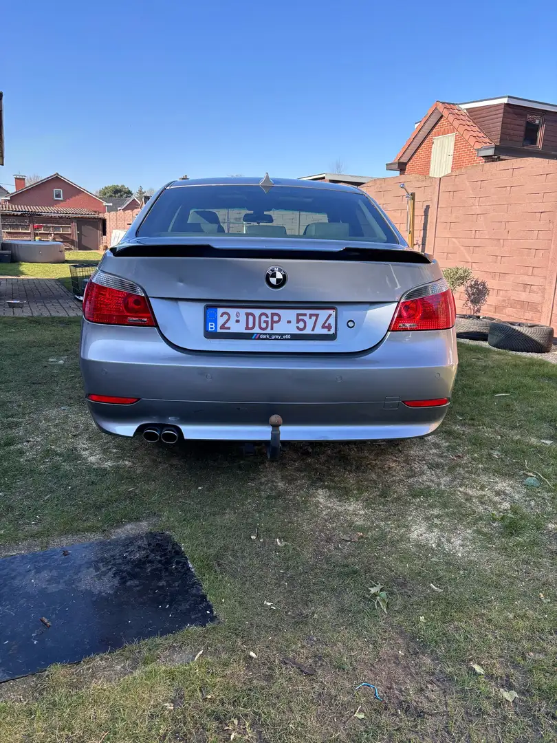 BMW 525 525i - 2