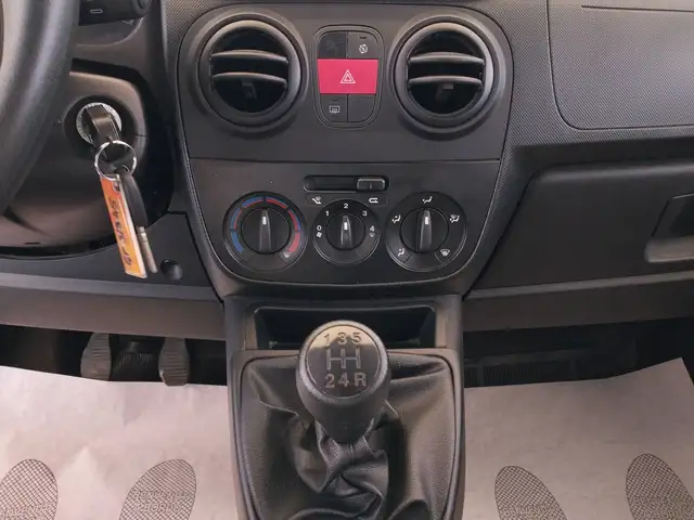 Fiat Fiorino view 15