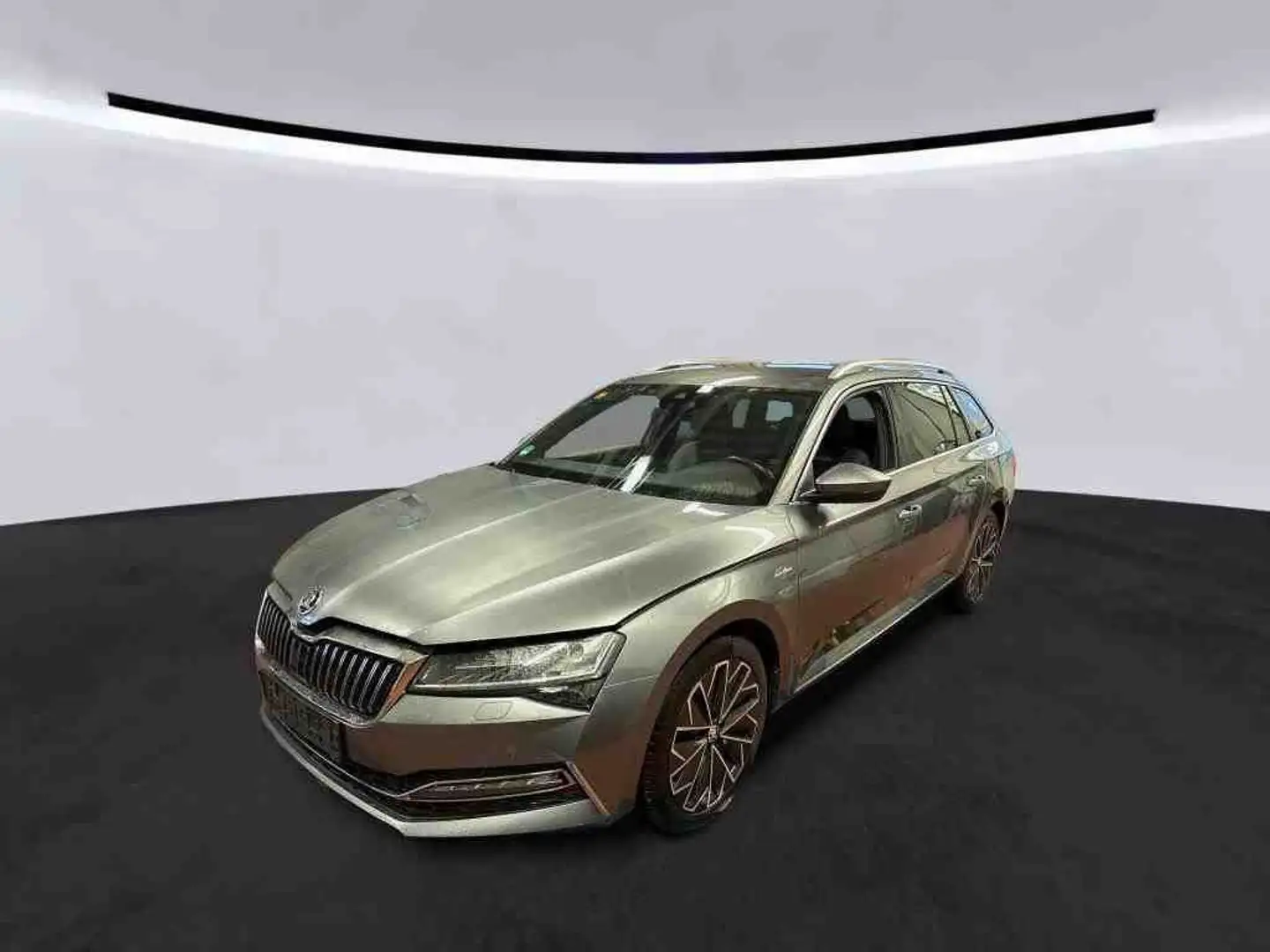 Skoda Superb Combi L&K 2.0TSI 4x4 Autom. ACC+Navi+Sound Grau - 2