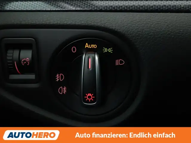 Volkswagen Sharan view 29