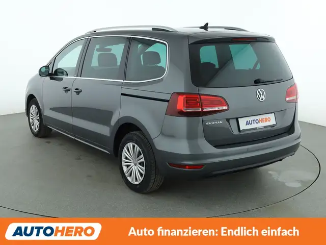 Volkswagen Sharan view 4