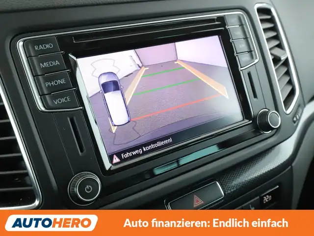 Volkswagen Sharan view 23