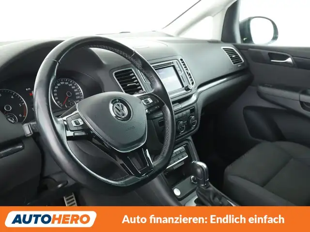 Volkswagen Sharan view 16