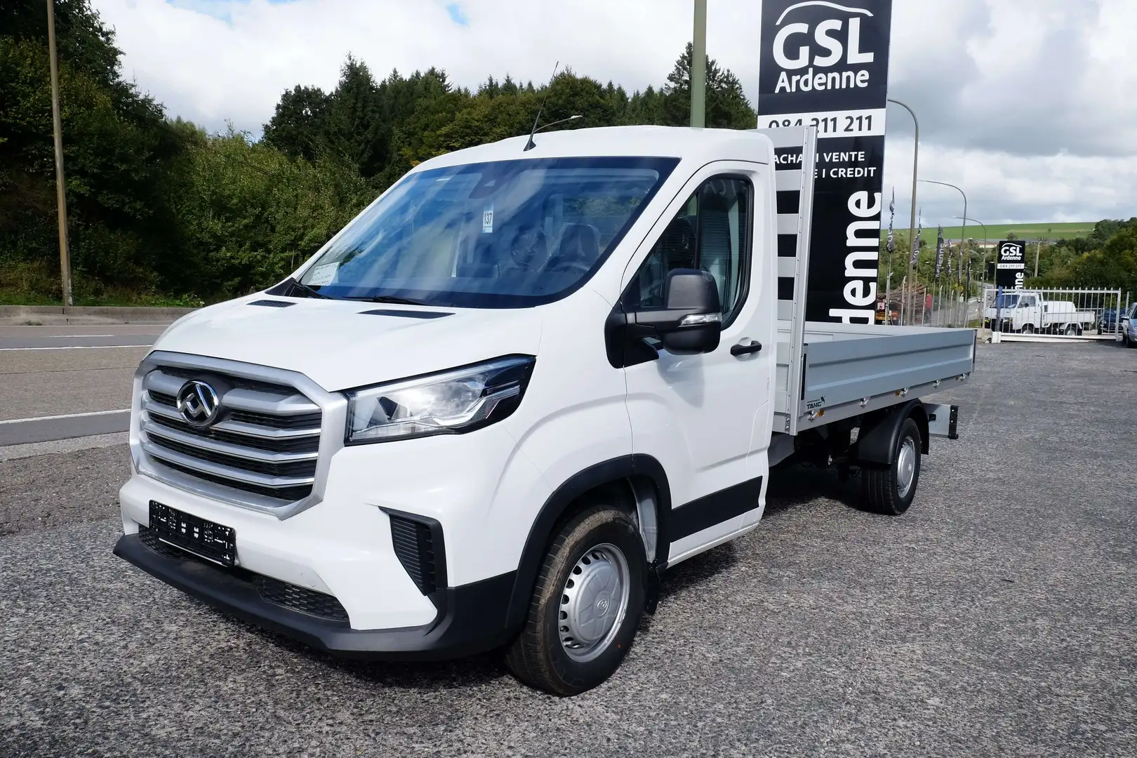 Maxus Deliver 9 Deliver9 2.0 Diesel 3 PLACES # CLIM, BLUETOOTH # Blanc - 2