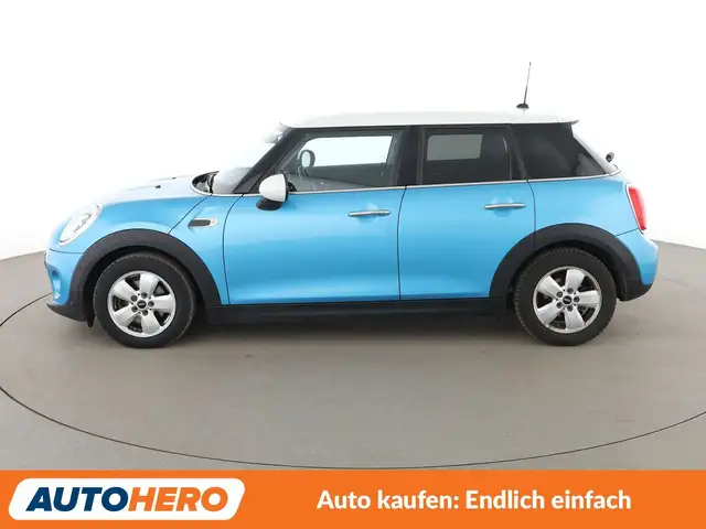 Mini Cooper Cooper view 3