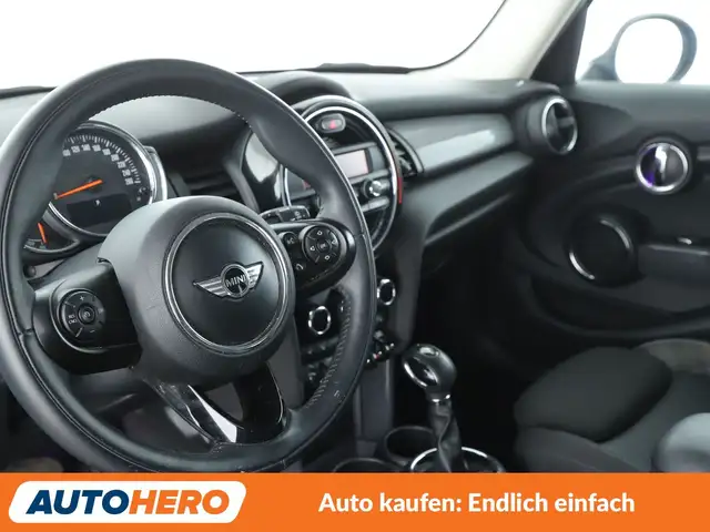 Mini Cooper Cooper view 11