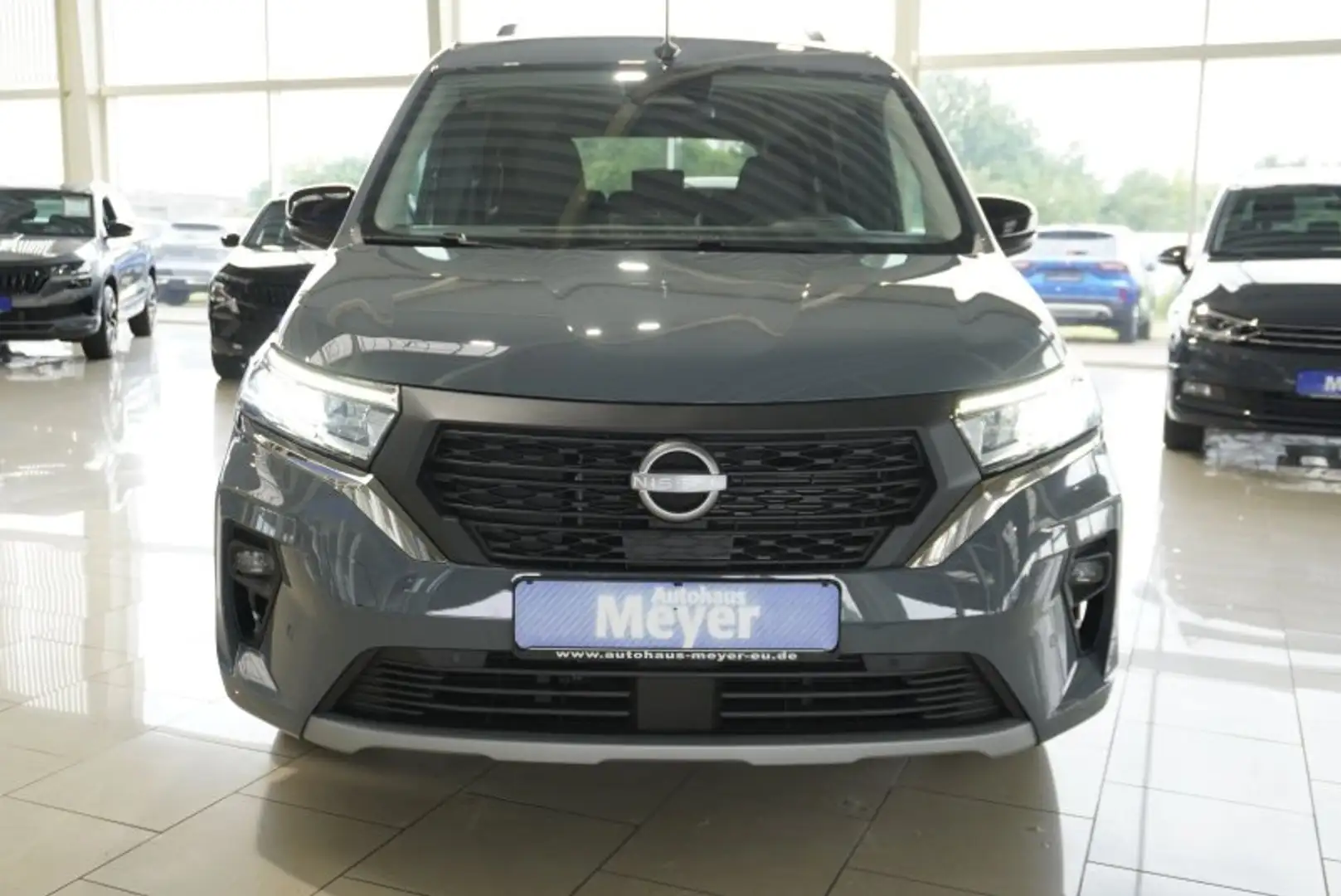 Nissan Townstar L2 Tekna 7-Sitzer DIG-T 130 Navi/Leder/LED/Kamera Gris - 2