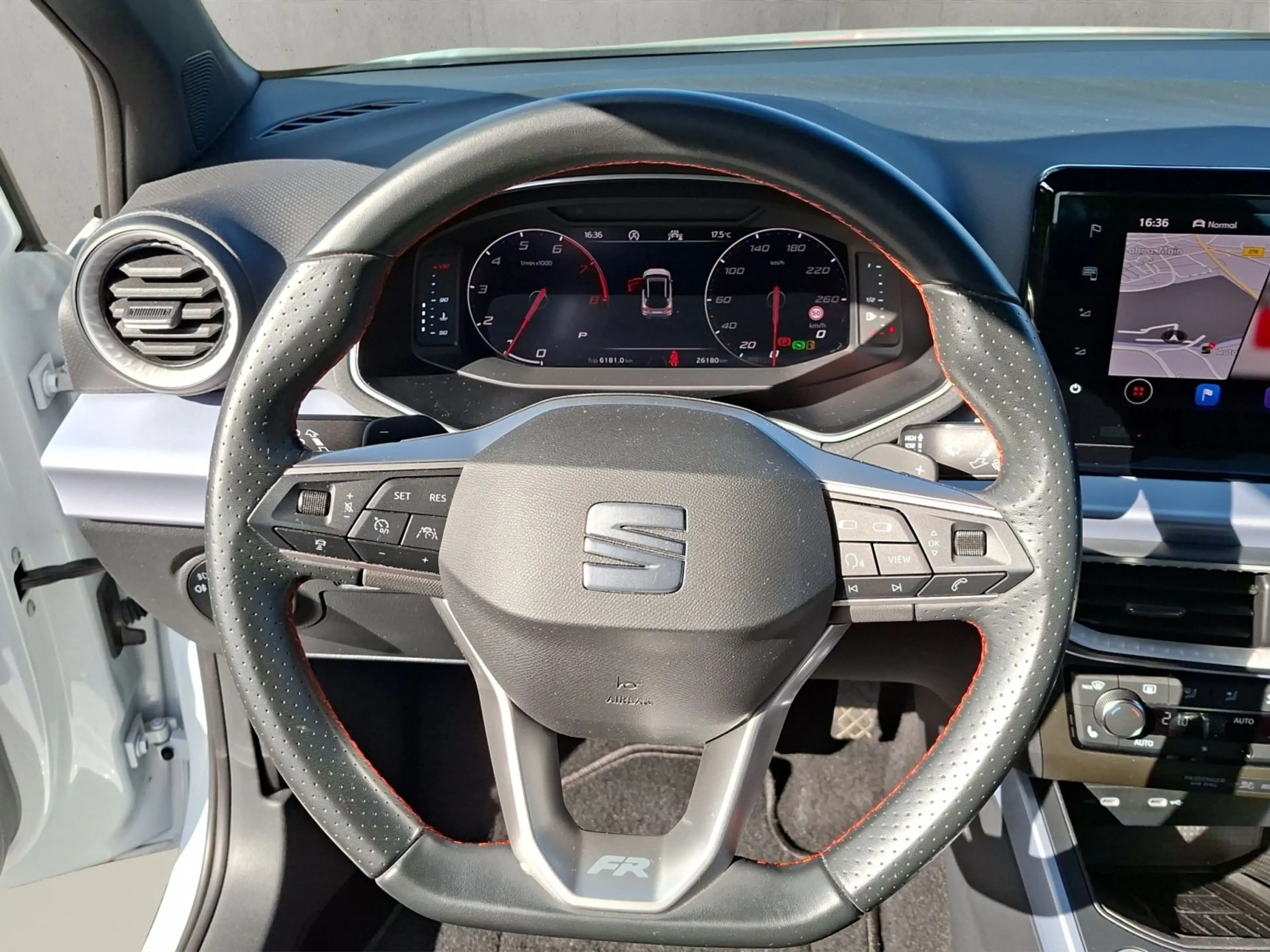 SEAT Arona 1.0 TSI FR Automatik — photo 10