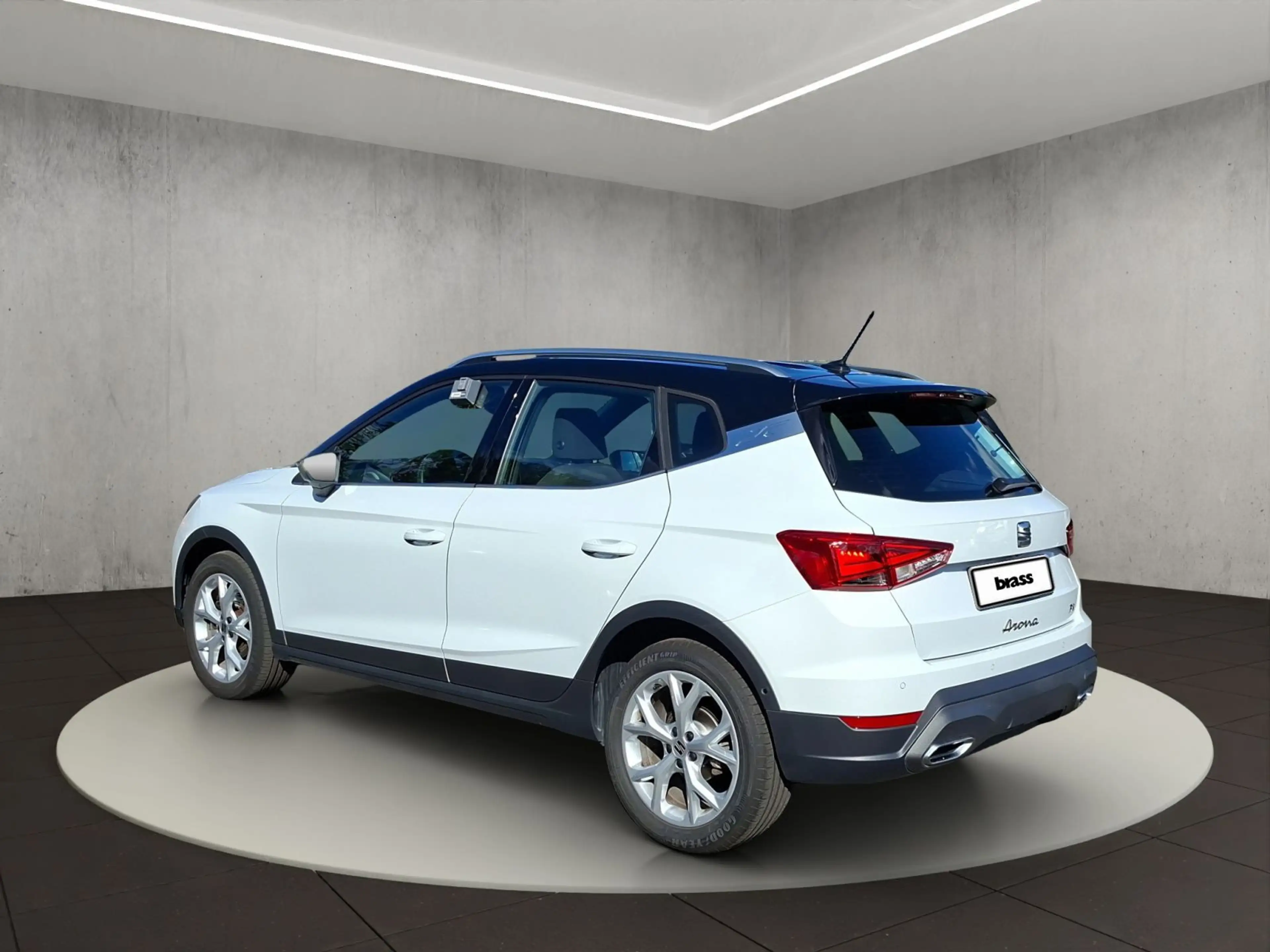 SEAT Arona 1.0 TSI FR Automatik — photo 3