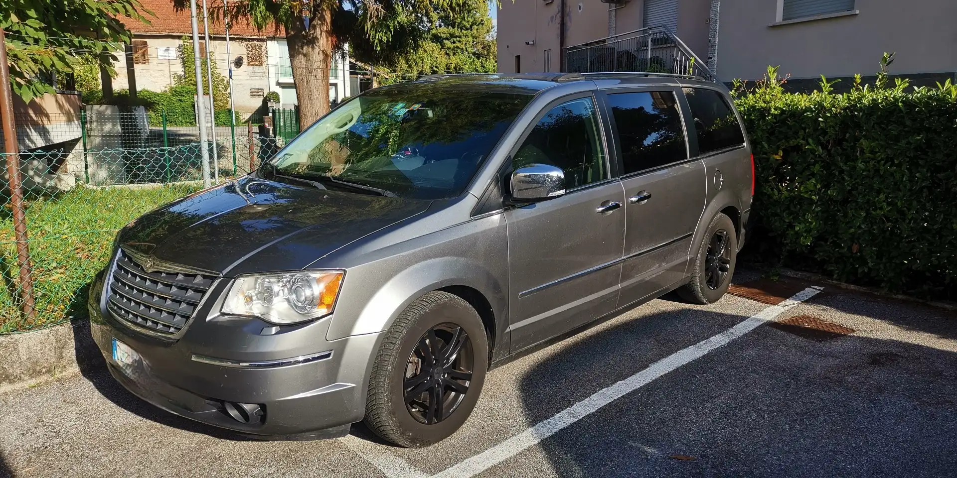 Chrysler Grand Voyager 2.8 crd Limited auto dpf - 1