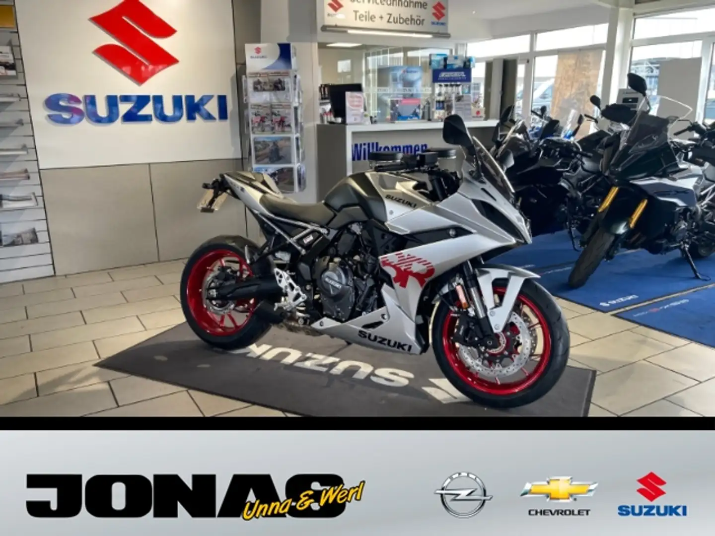 Suzuki GSX 8R in Menden bei Jonas - DEMO Motorrad Argento - 1