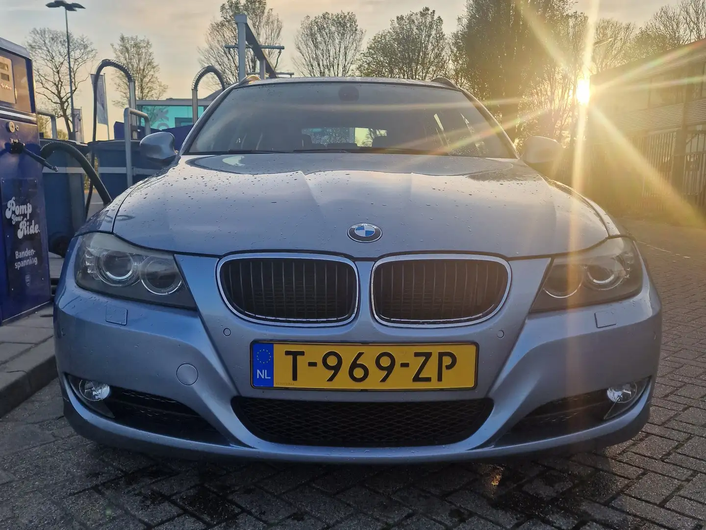 BMW 318 318i met gereviseerde motor Blauw - 1