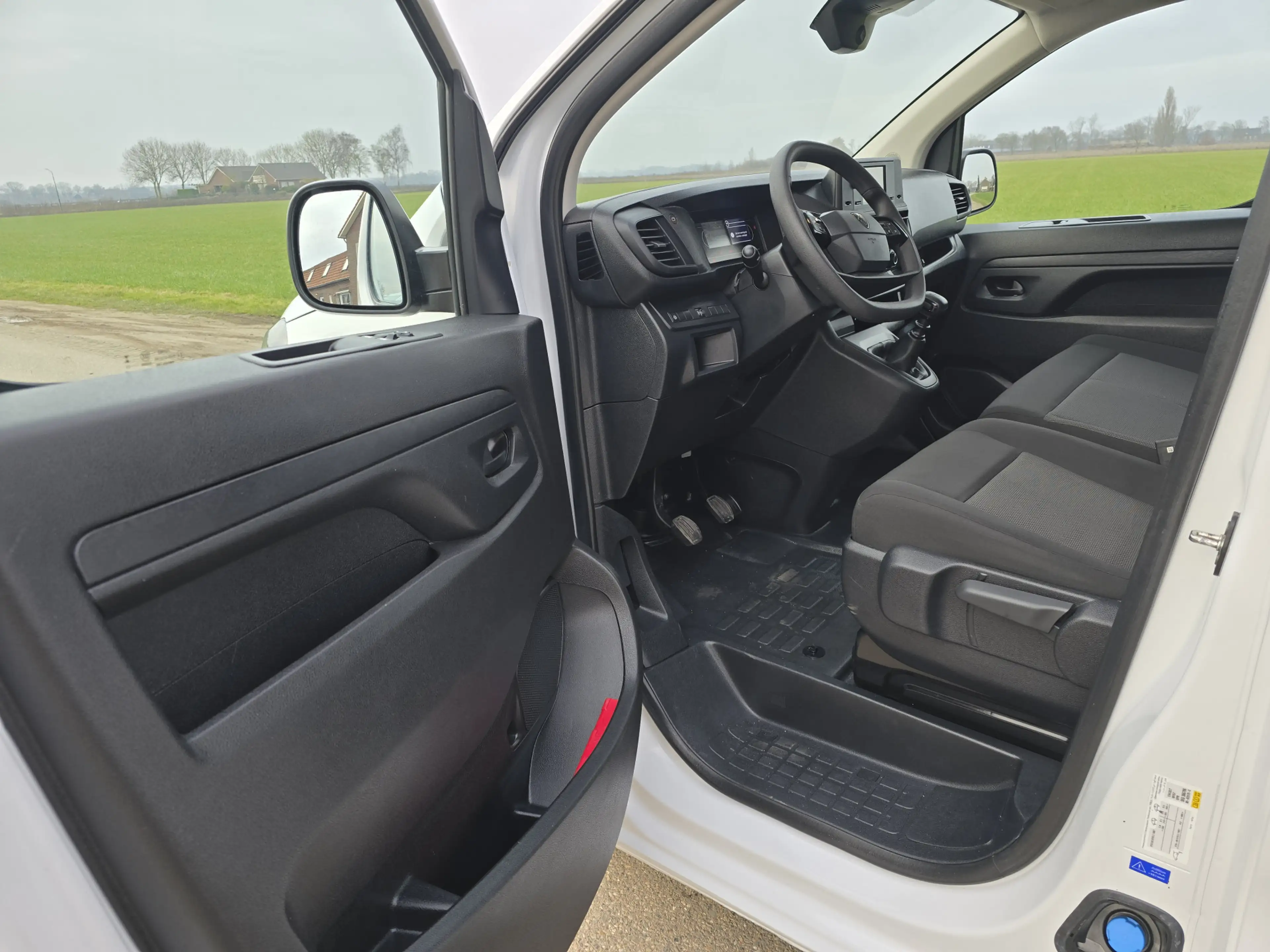Peugeot Expert 1.5 BlueHDi S&S L2 - 120 Pk - Euro 6 - Airco - Cru — photo 16