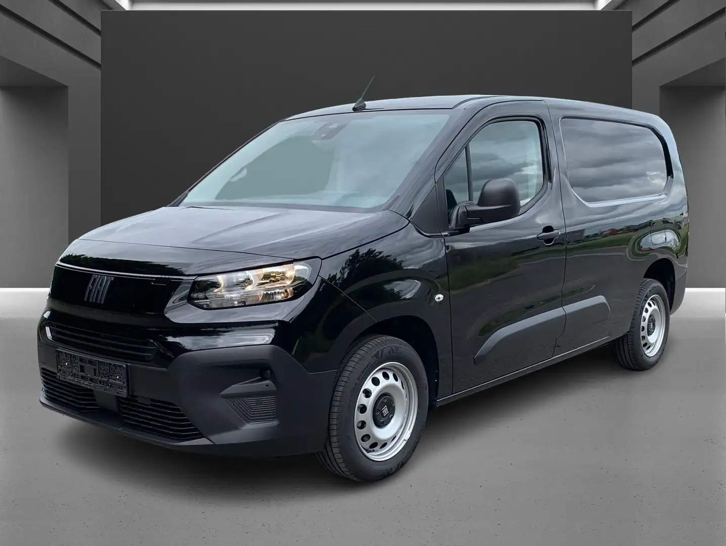 Fiat Doblo Cargo L2 1.5 BlueHDi 100 Base, e.Nutzlast Zwart - 1