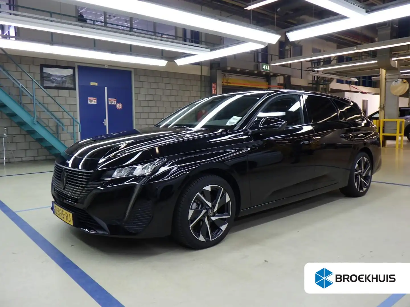 Peugeot 308 SW 1.2 PureTech Allure | Automaat | Navigatie | Ca Schwarz - 1