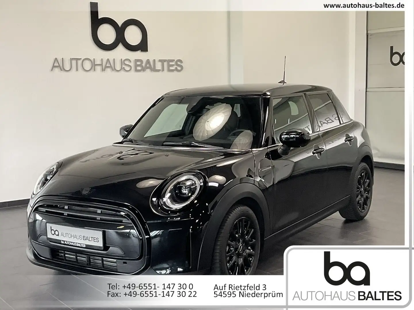 MINI Cooper Cooper Classic 5trg LED/Navi/Multi/Driv/KAM/SH Schwarz - 1