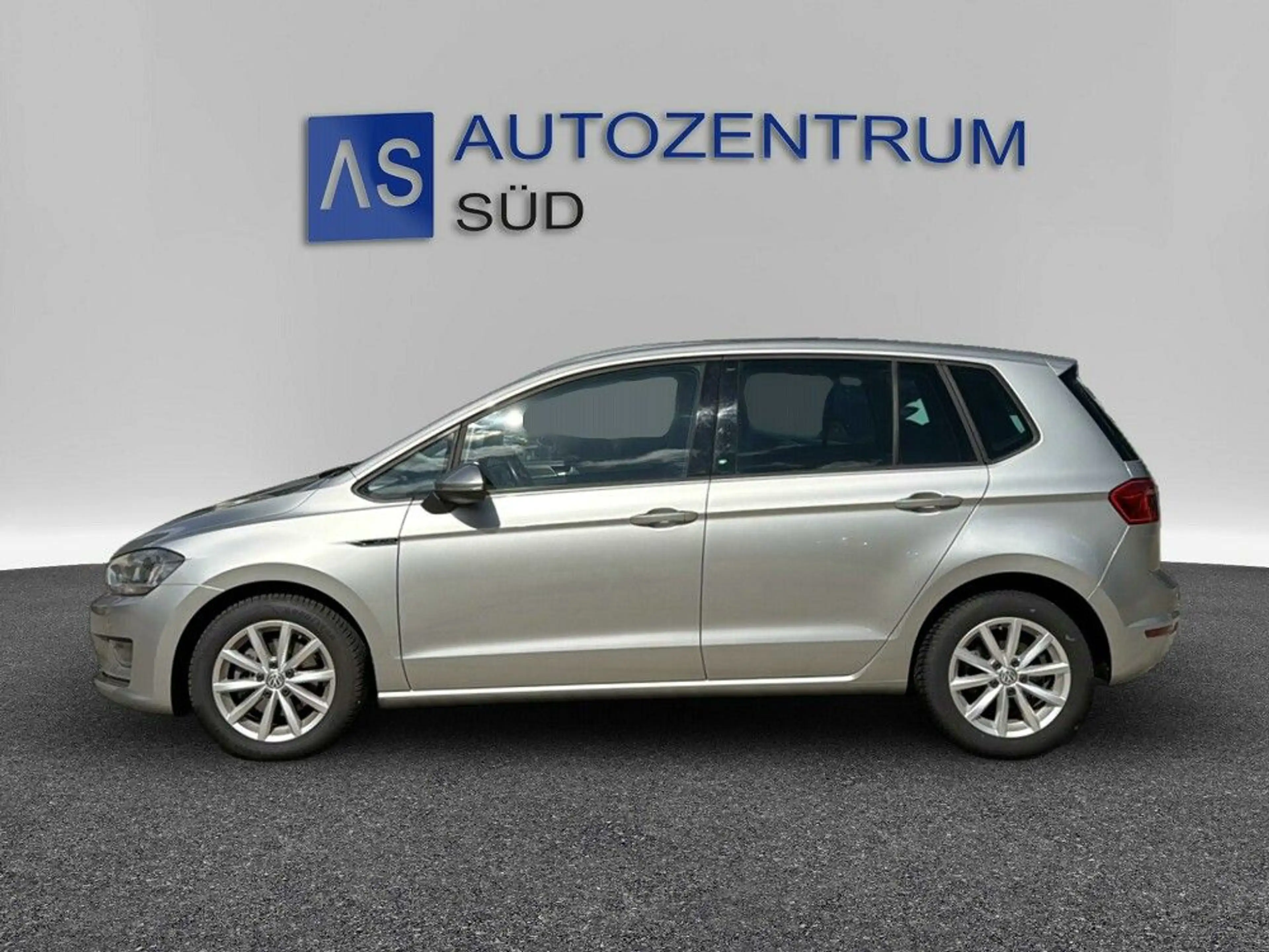Volkswagen Golf Sportsvan Klimaautomatic PTS SHZ — photo 3