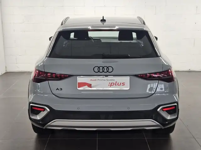 Audi A3 view 5