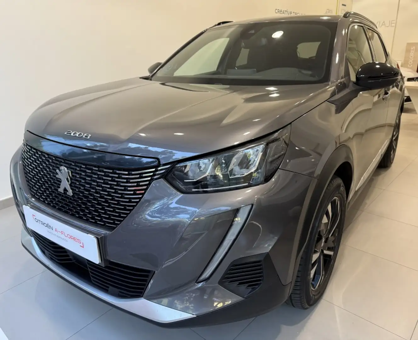 Peugeot 2008 1.2 PureTech S&S Active Pack 130 Gris - 1