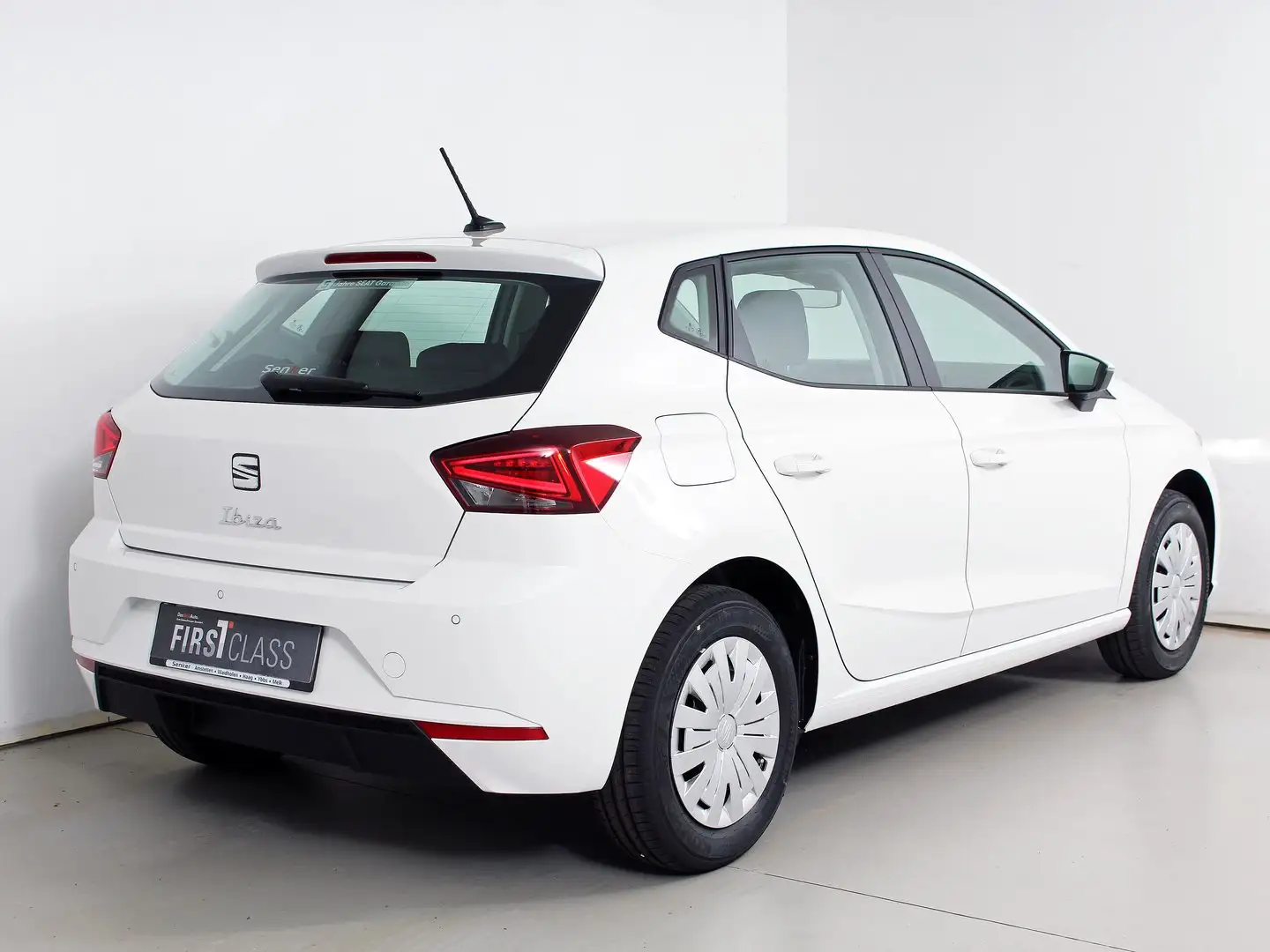 SEAT Ibiza Reference Edition 1.0 Weiß - 2