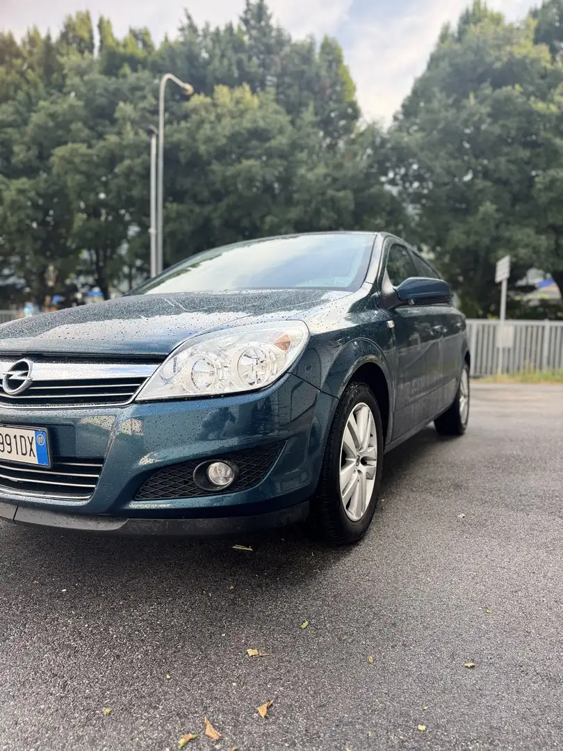 Opel Astra 5p 1.6 Cosmo 115cv - 2