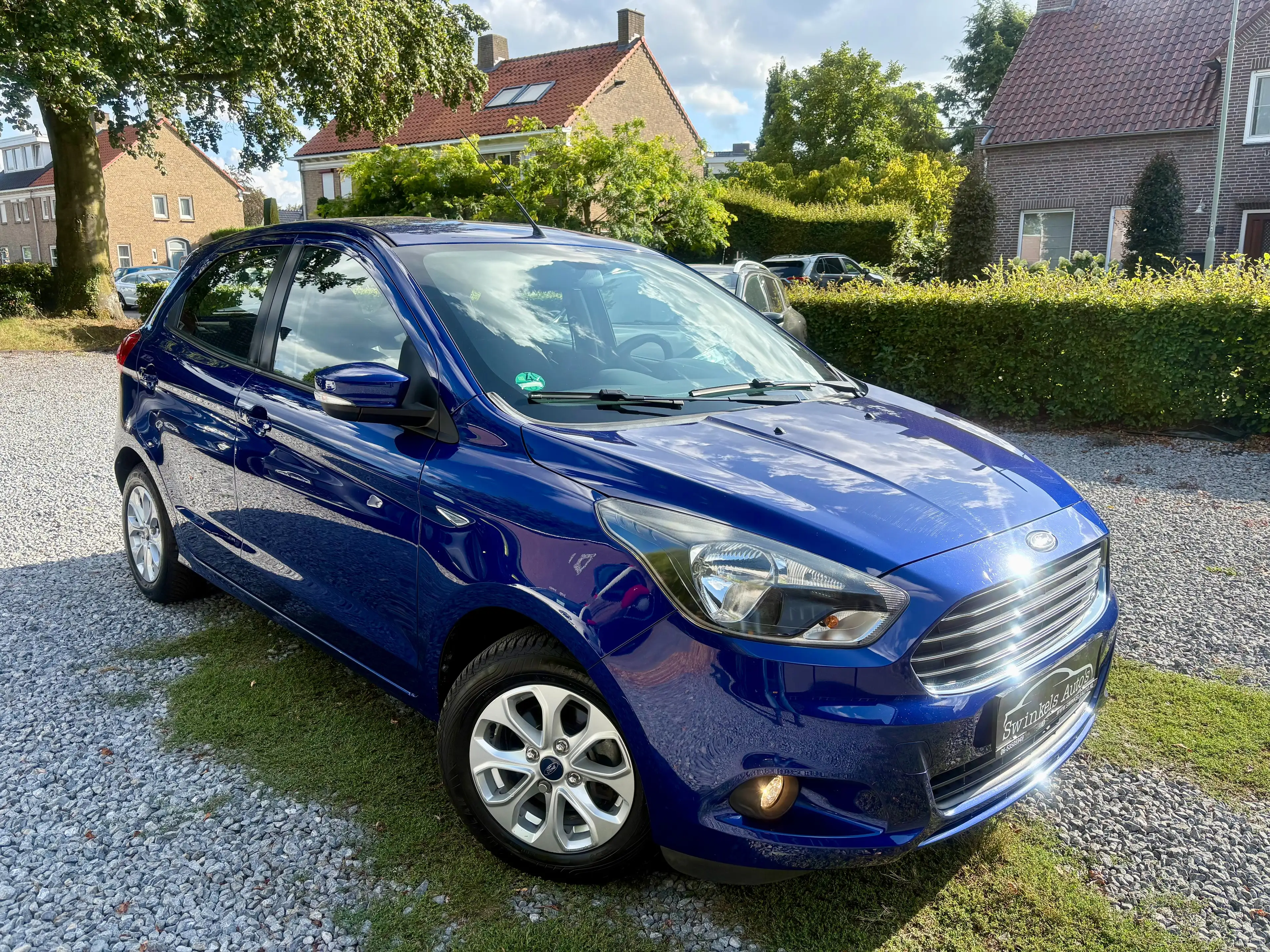 Ford Ka/Ka+ 1.2 Ultimate-aut. airco-stoelverw.-PDC-LMV-4x el.R — photo 2