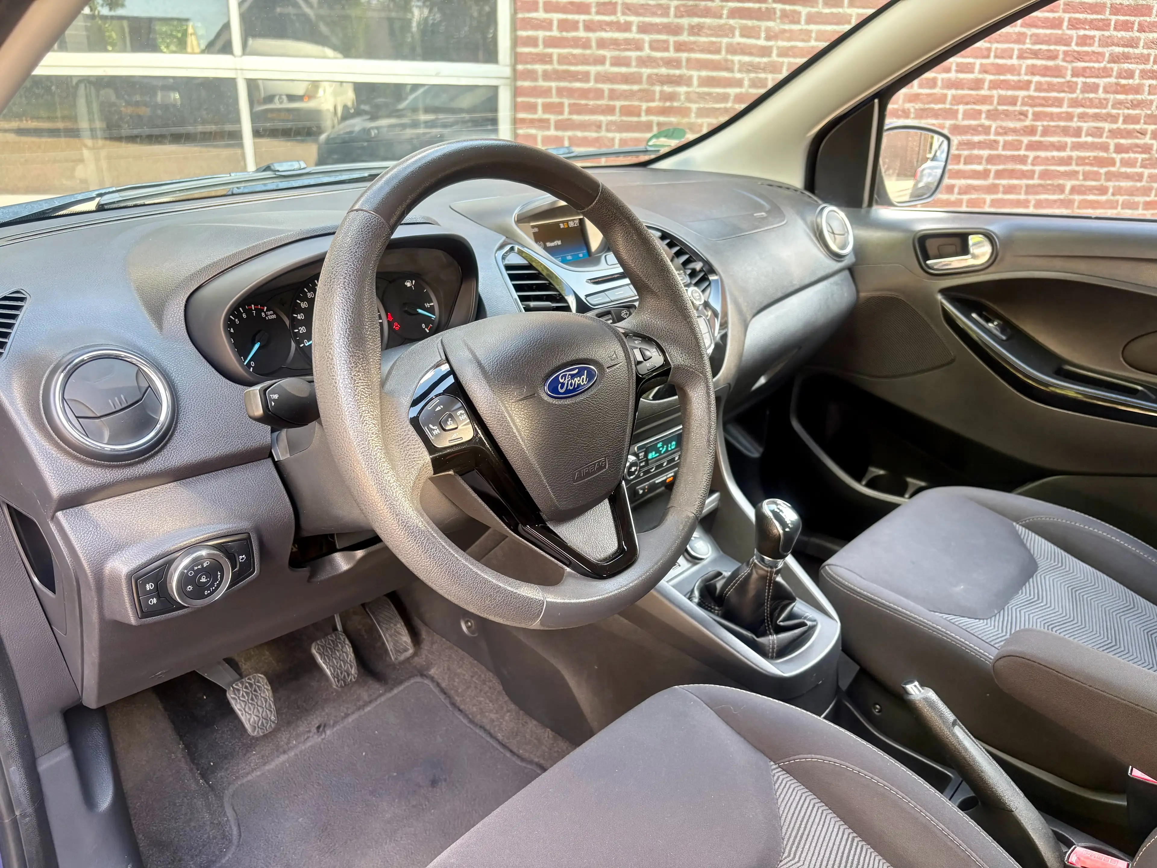 Ford Ka/Ka+ 1.2 Ultimate-aut. airco-stoelverw.-PDC-LMV-4x el.R — photo 12