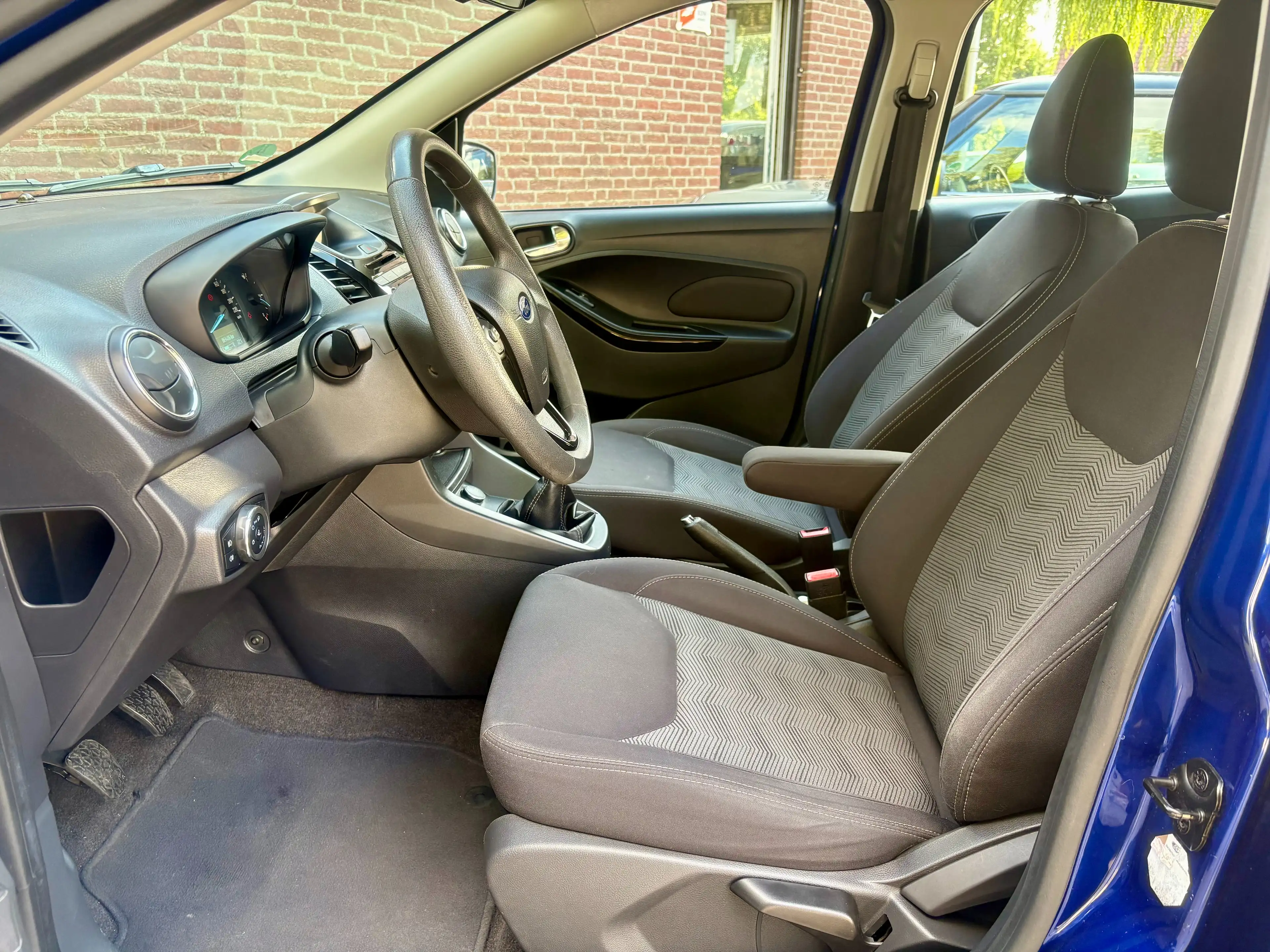 Ford Ka/Ka+ 1.2 Ultimate-aut. airco-stoelverw.-PDC-LMV-4x el.R — photo 11