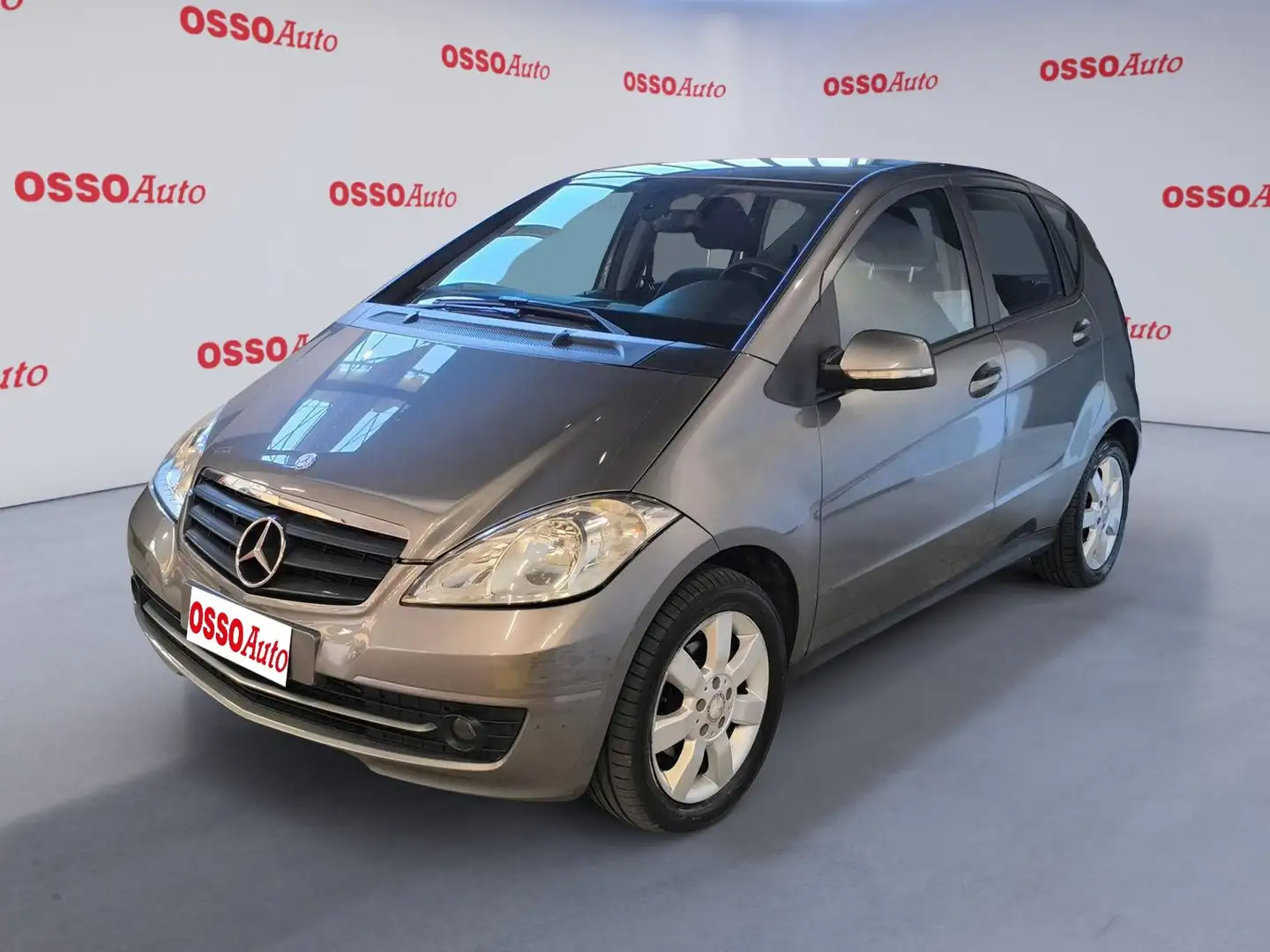 Mercedes-Benz A 180 180 CDI 109 HP ELEGANCE Gris - 1
