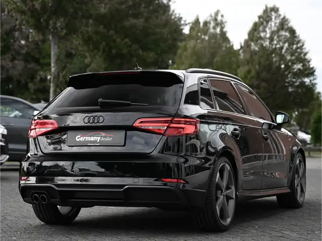 Audi A3 view 11
