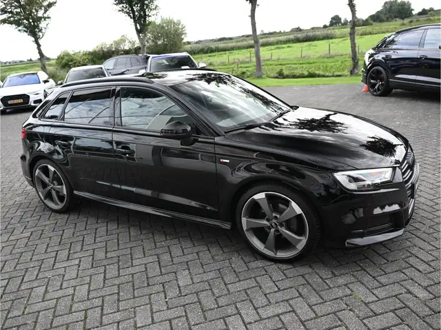 Audi A3 view 5
