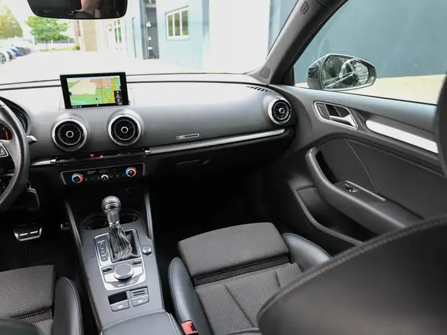 Audi A3 view 21